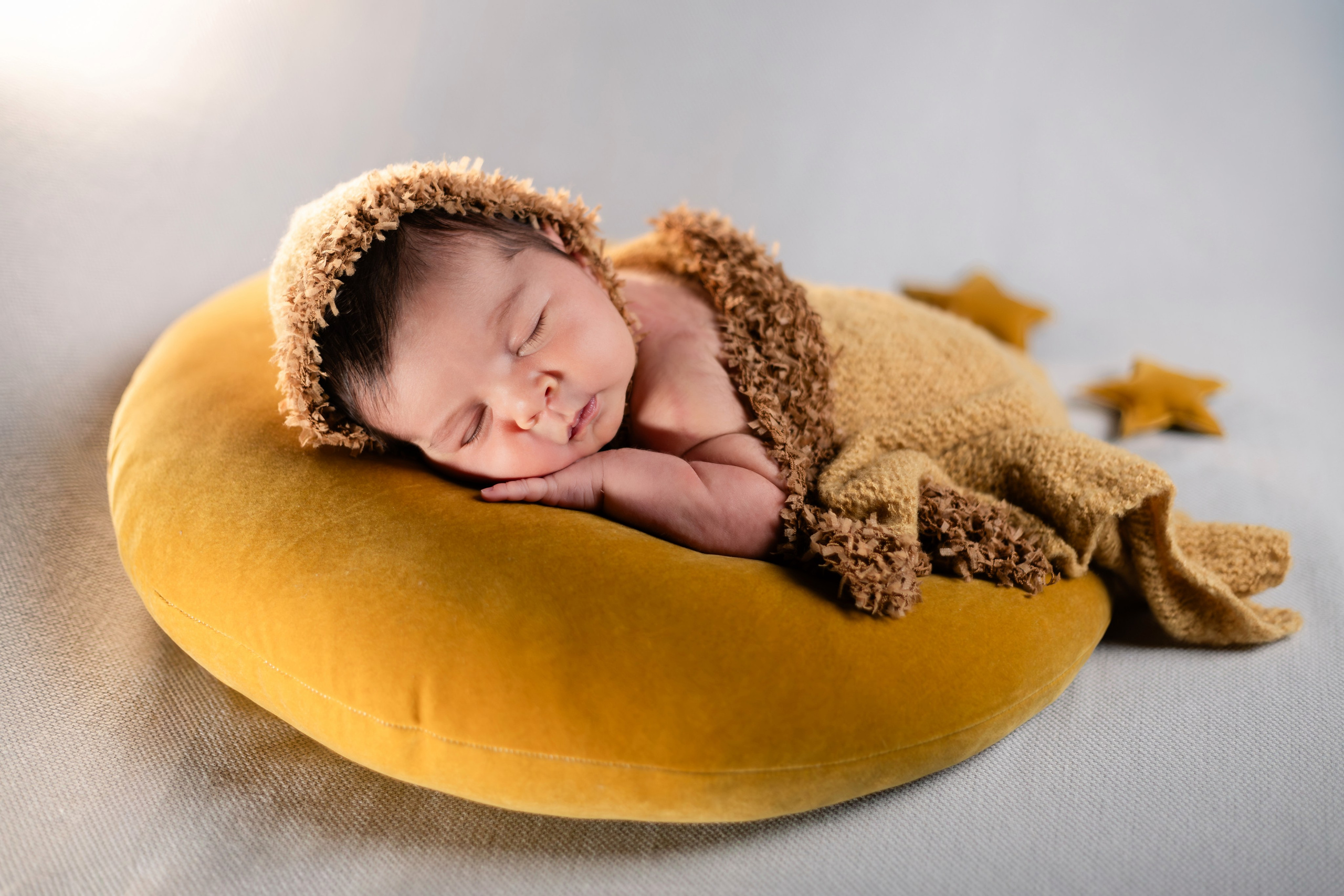 Fotograf de nou-nascuti si familie in Bacau. Alex Pricope — Fotograf de familie & evenimente in Onești & Bacău