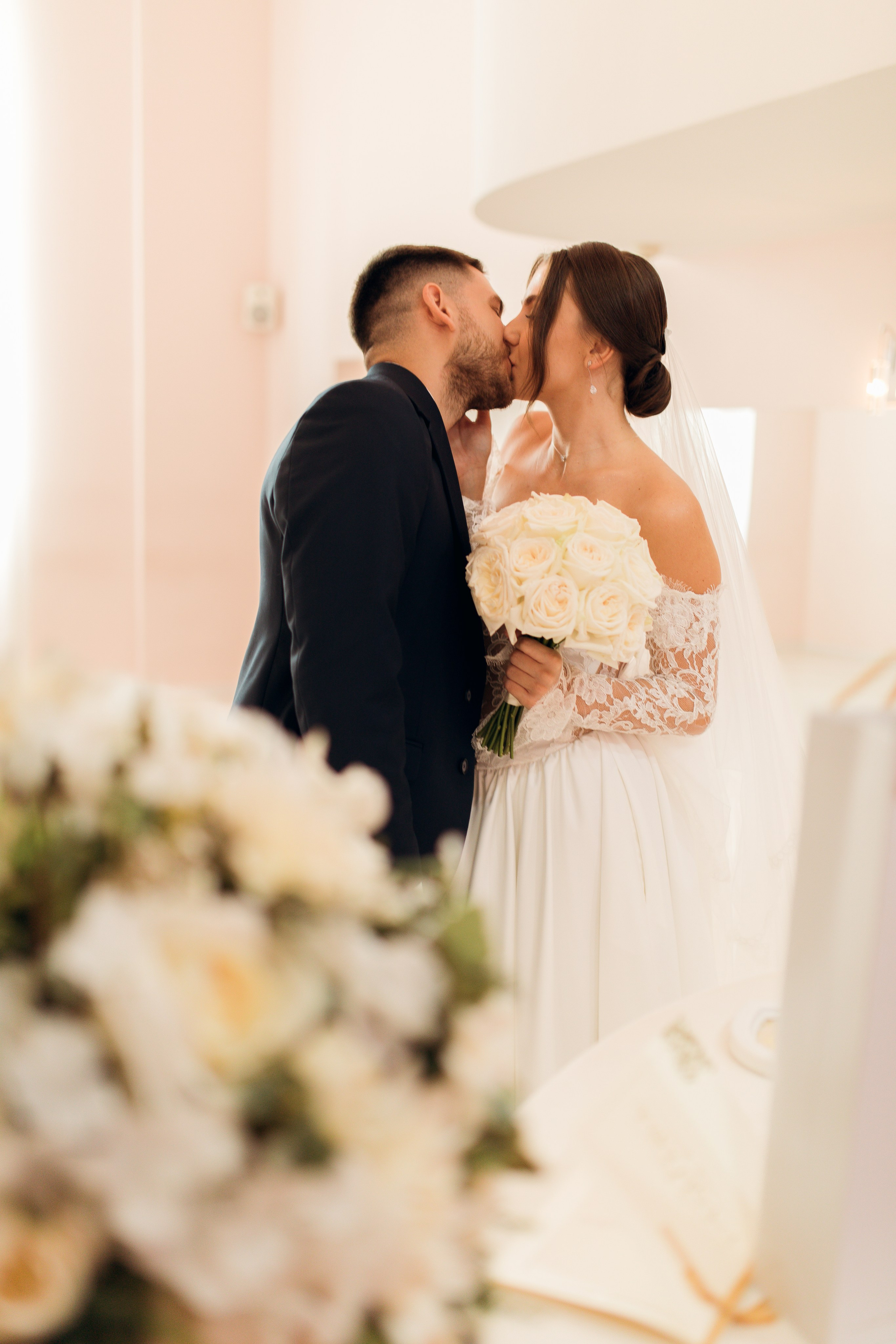 Денис & Каріна. Wedding photographer in Georgia