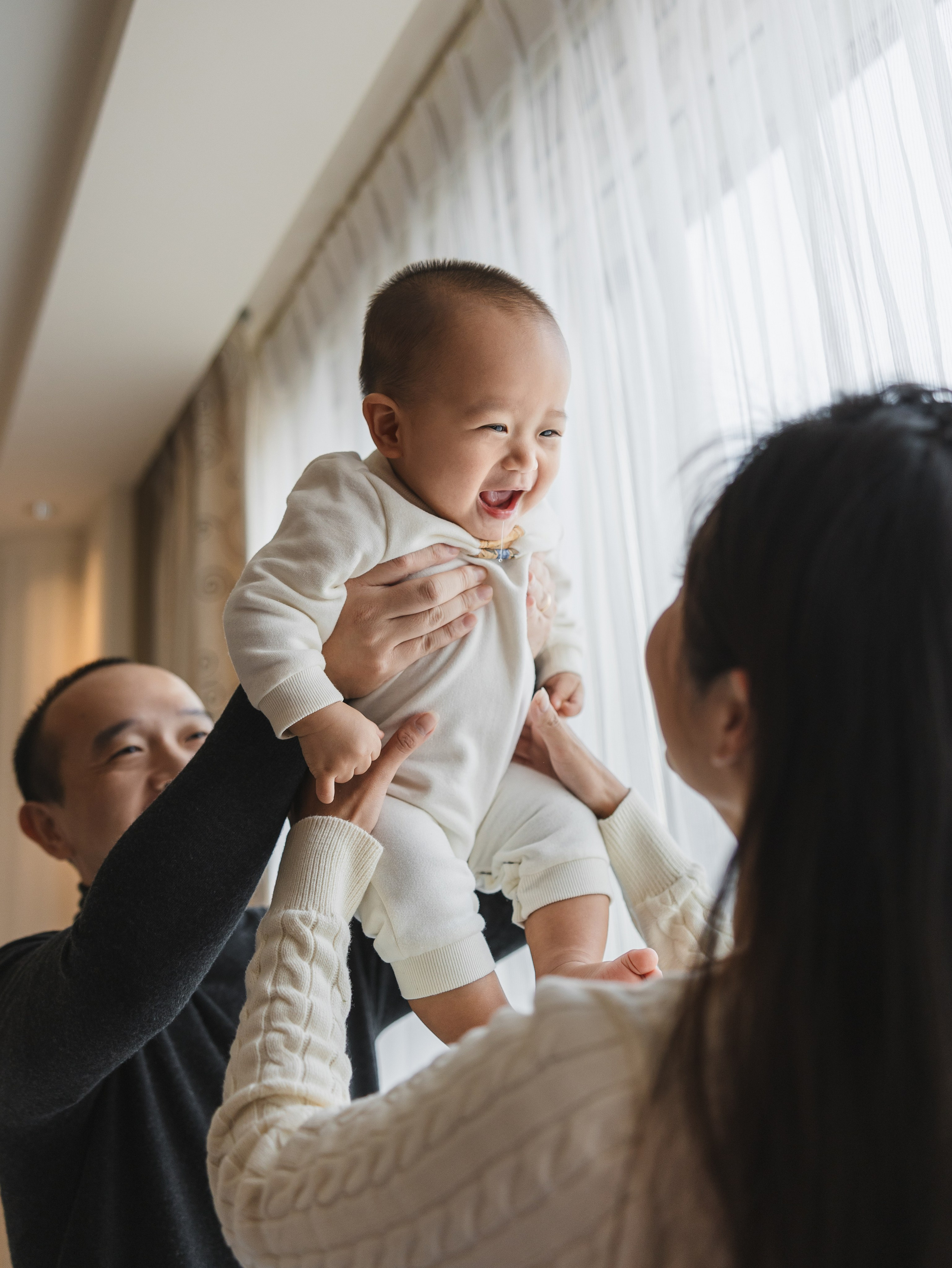 Family photograph in Shanghai. Shanghai Family Photographer Dora