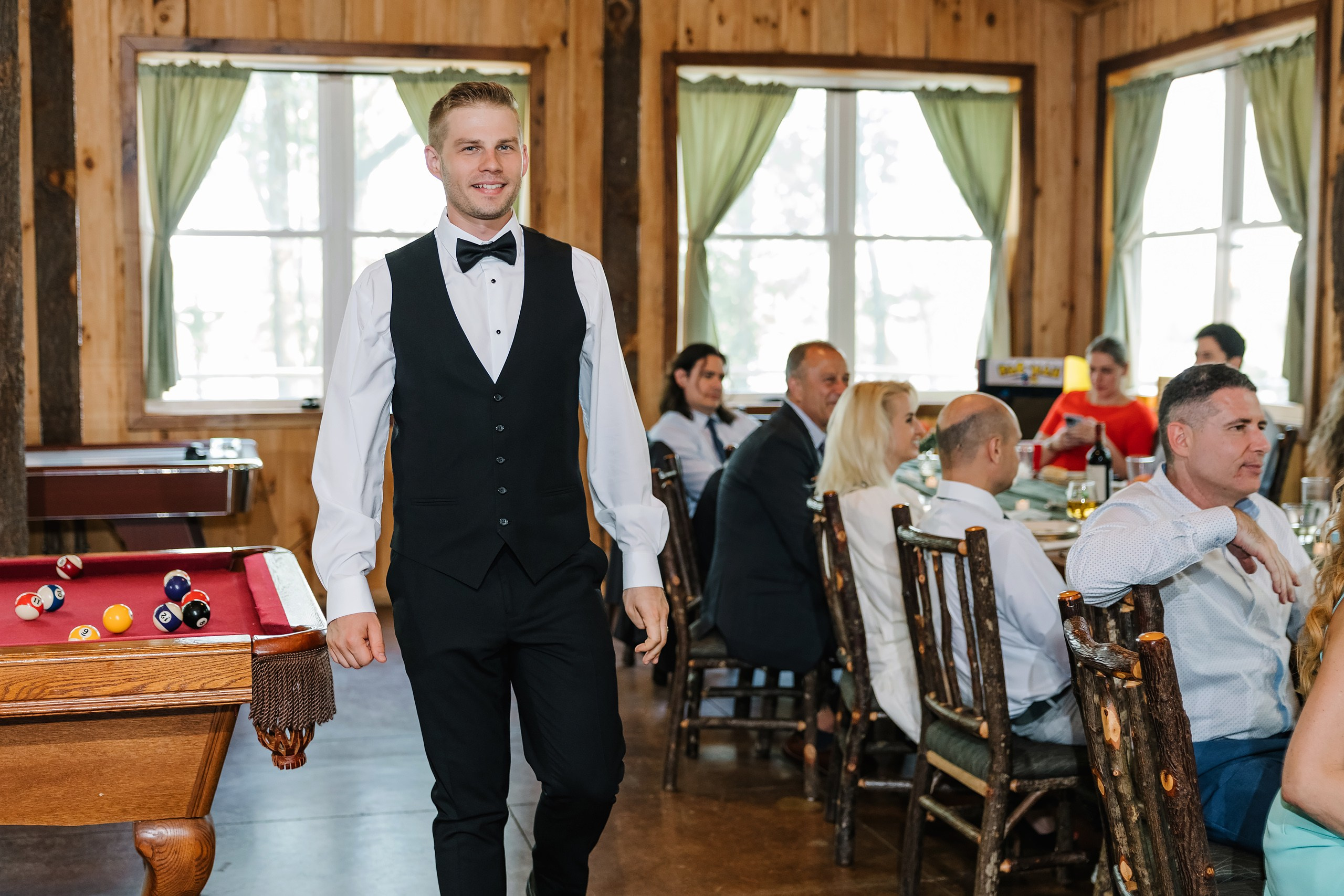 07.12.2025 Wedding. Wedding family event photographer in Chicago Nick Yushevich