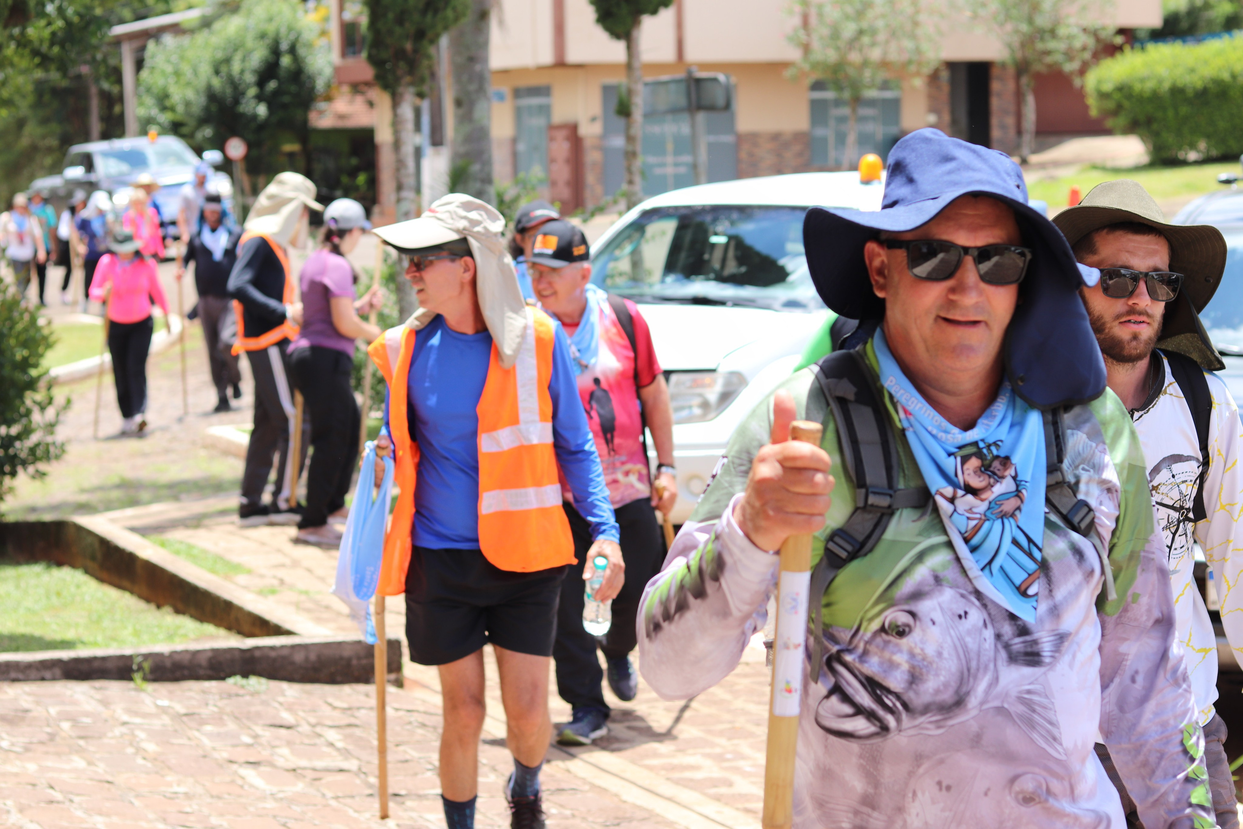Peregrinação Nossa Senhora de Belém. Handa Produções