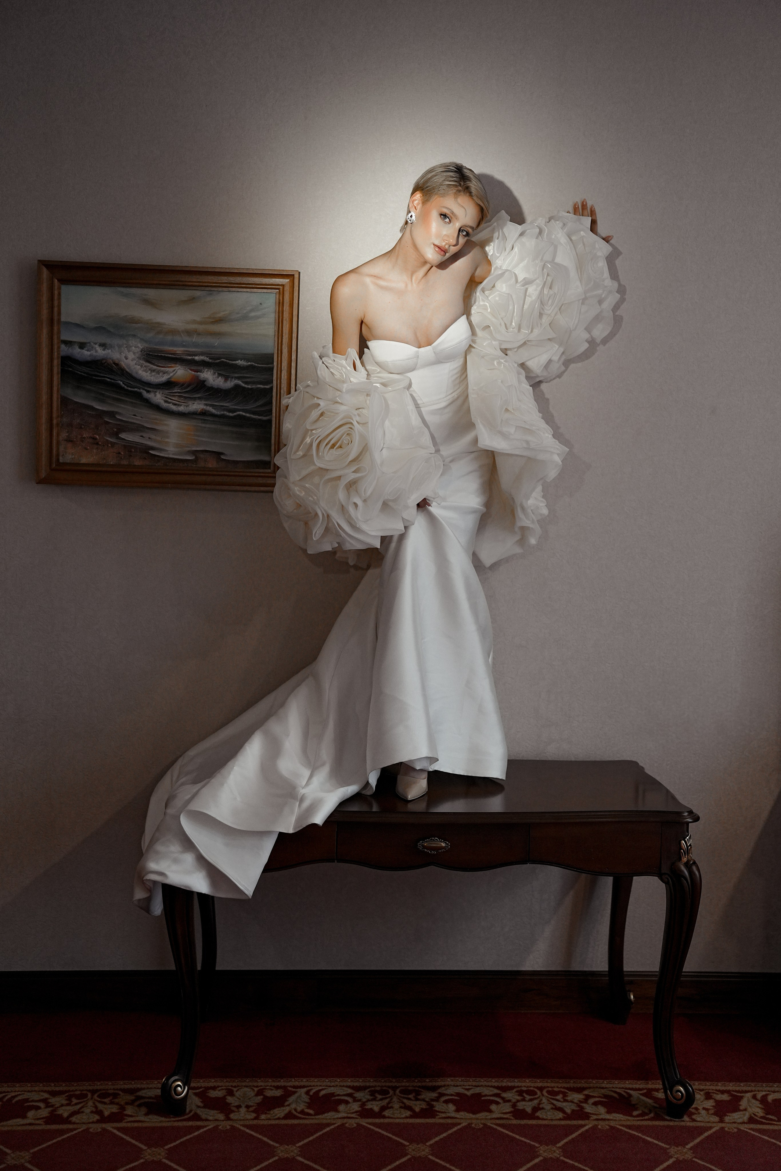 Николь Амир