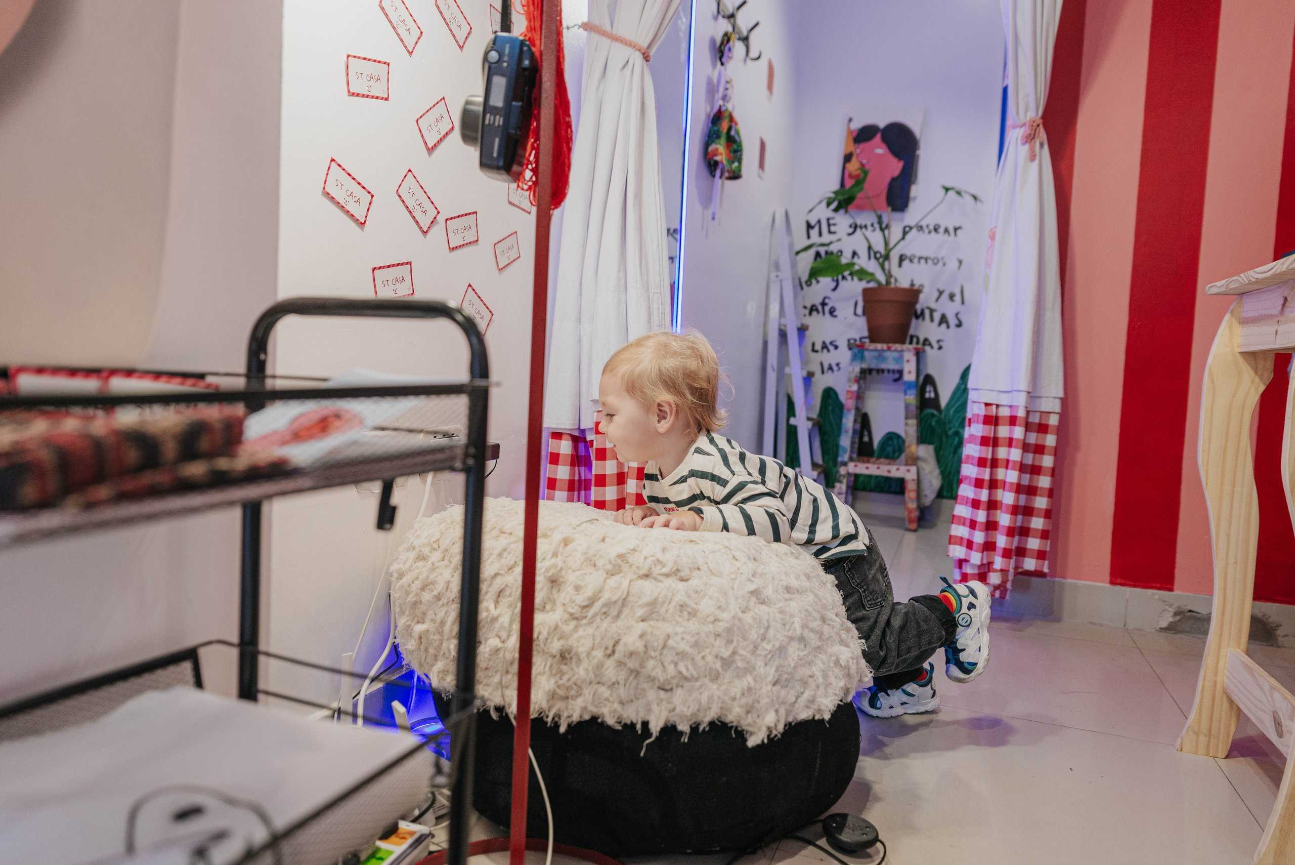 Opening ST CASA. Photographer @elmirkami in the city of Buenos Aires