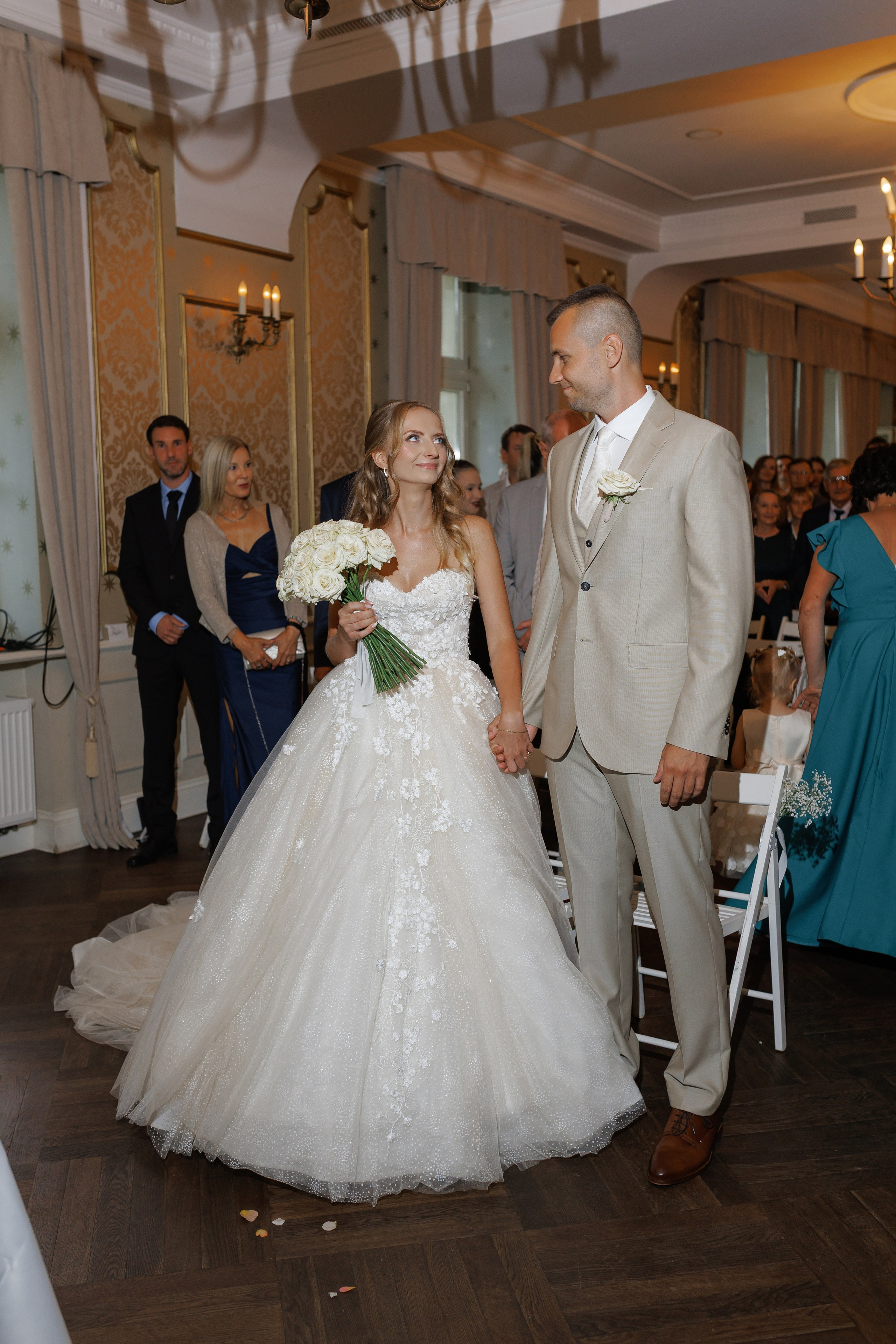 Kamila & Jorg. Dwor Sireakow. 26.07.2025. Fotograf ślubny i rodzinny w Krakowie Yana Klymova