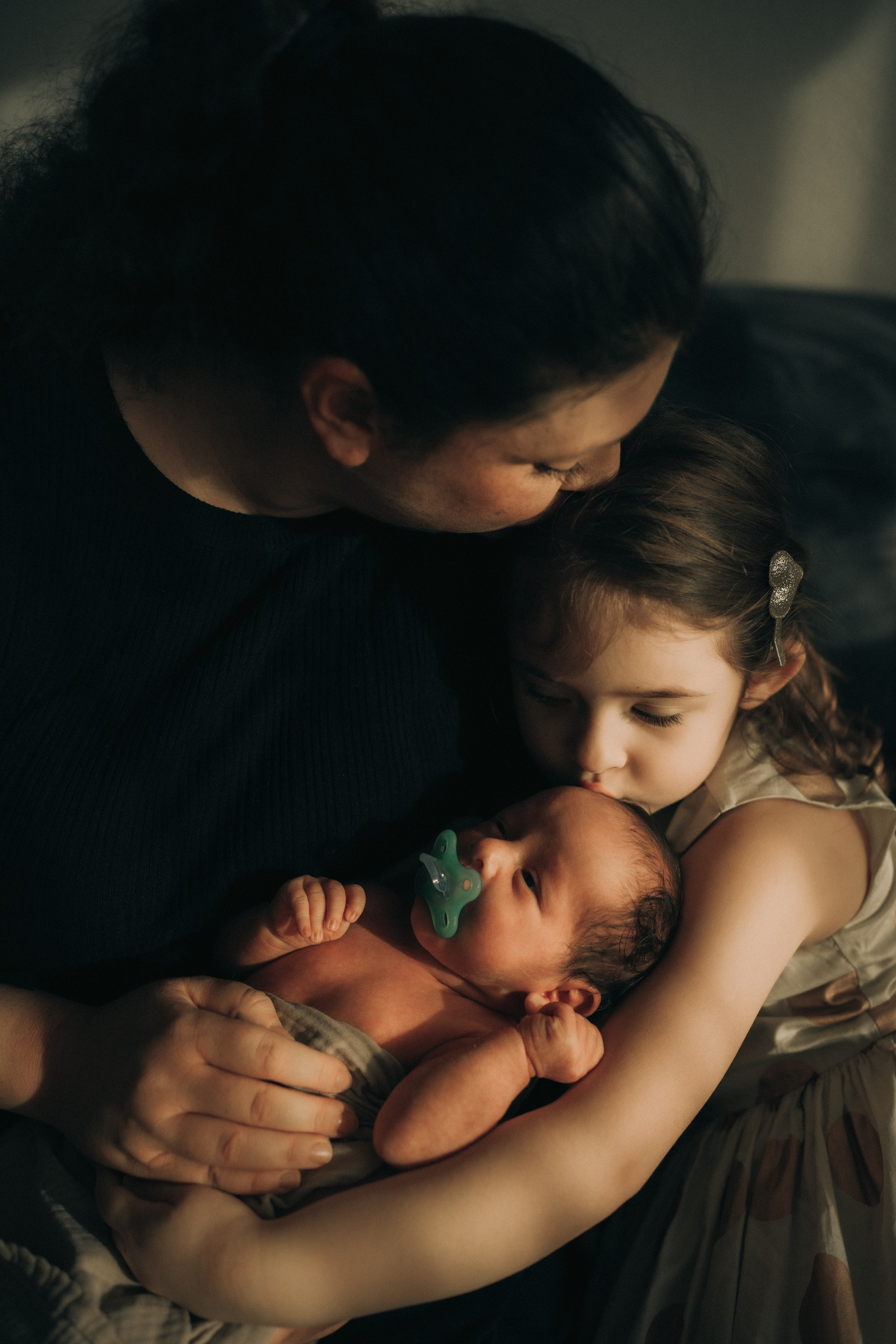 Newborn Home. Katerina Sellitti - Newborn Fotografin aus Bern. Schweiz