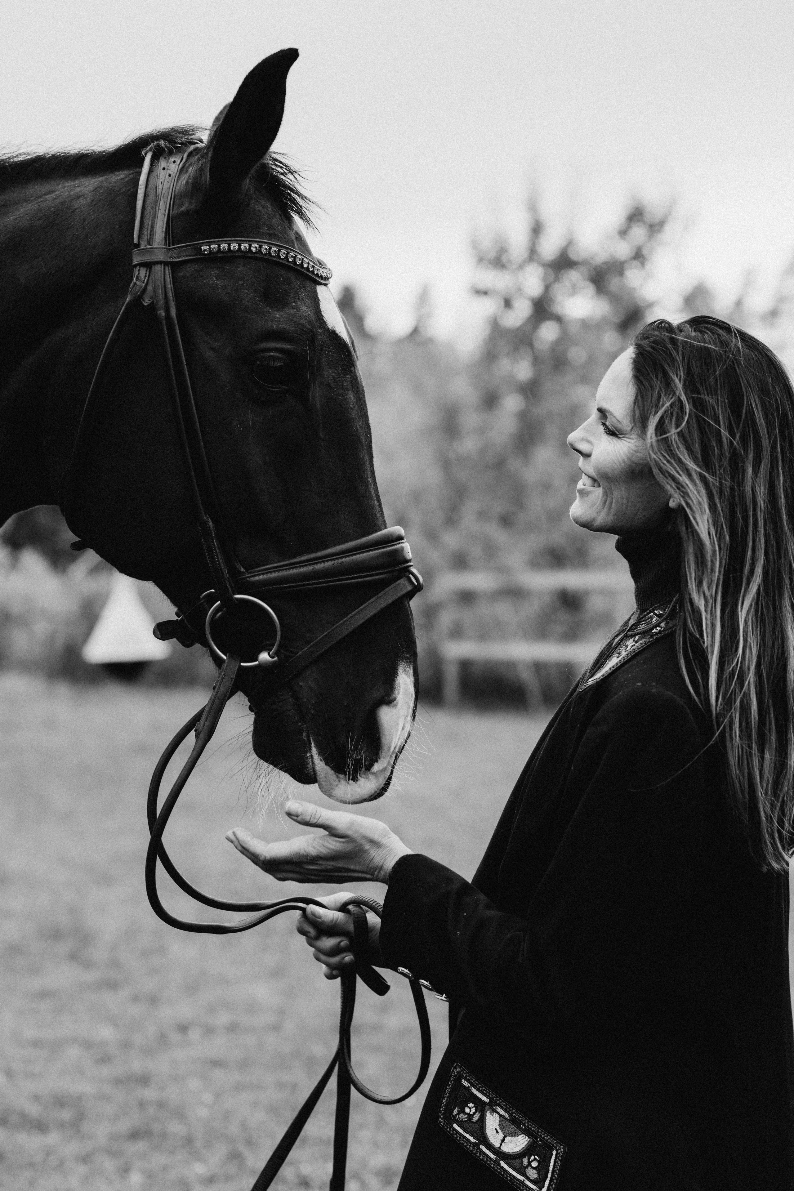 Susanna Hyypiä. Wedding and portrait photographer in Helsinki Vickan O