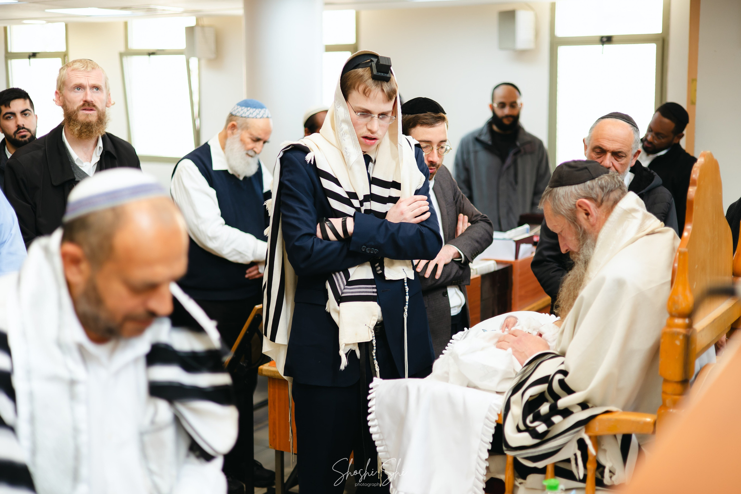 BRIT TWINS. Https://shi-photo.com/