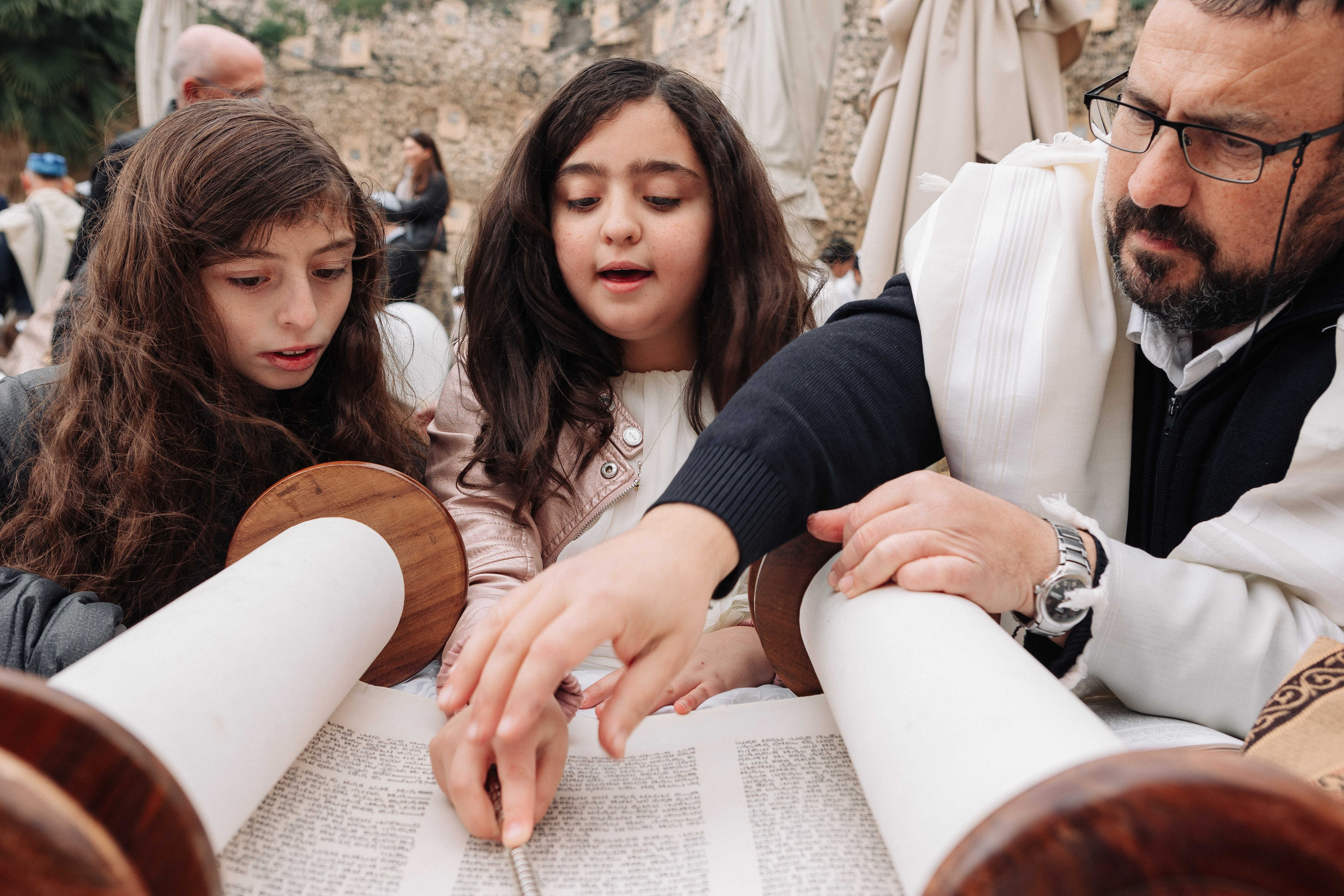 BAT MITZVAH FOR TWINS. Https://shi-photo.com/