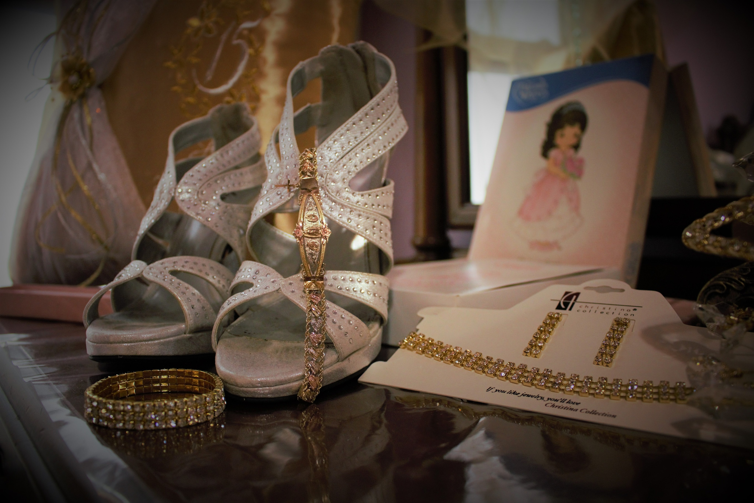 Guadalupe Carmona. Moriah Productions