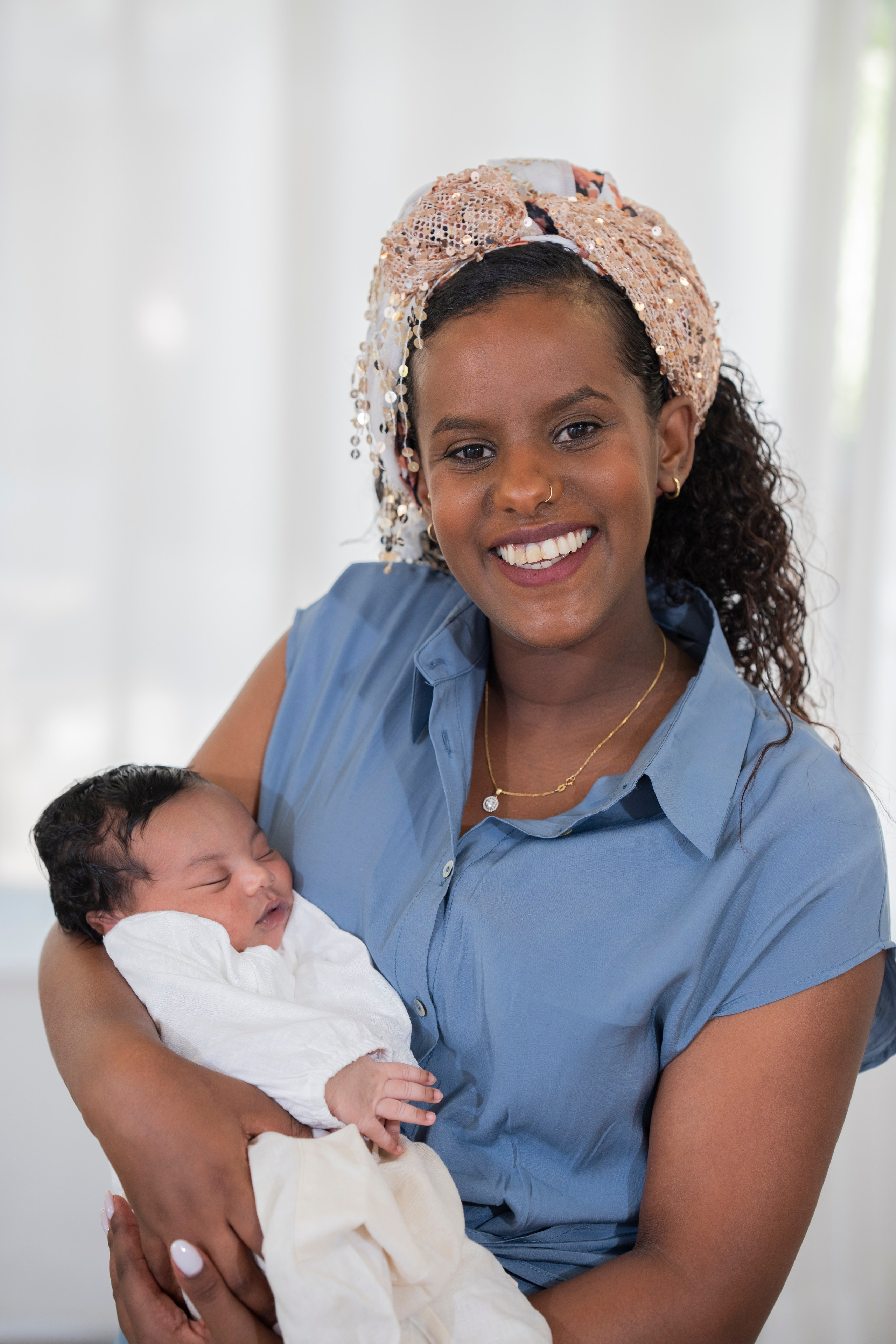 משפחת סלומון. יוסף מזרחי צילום חתונה, ברית וזוגיות. צלם מקצועי שאוהב להוציא אתכם הכי יפים ברגעים הכי מרגשים