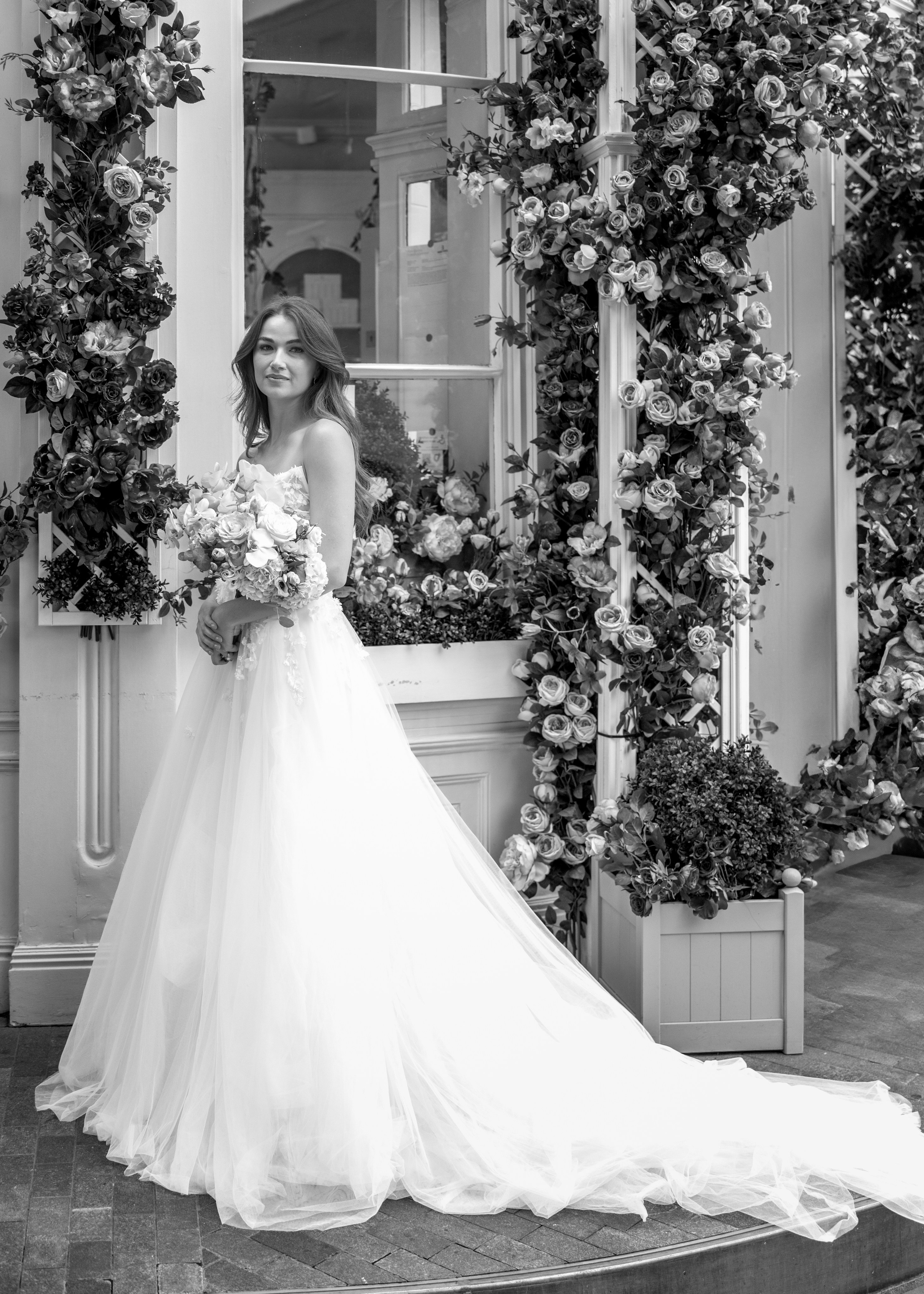 Elegant Wedding London Belgravia Elopement couple. Timeless Wedding & Event Photography from London to the world