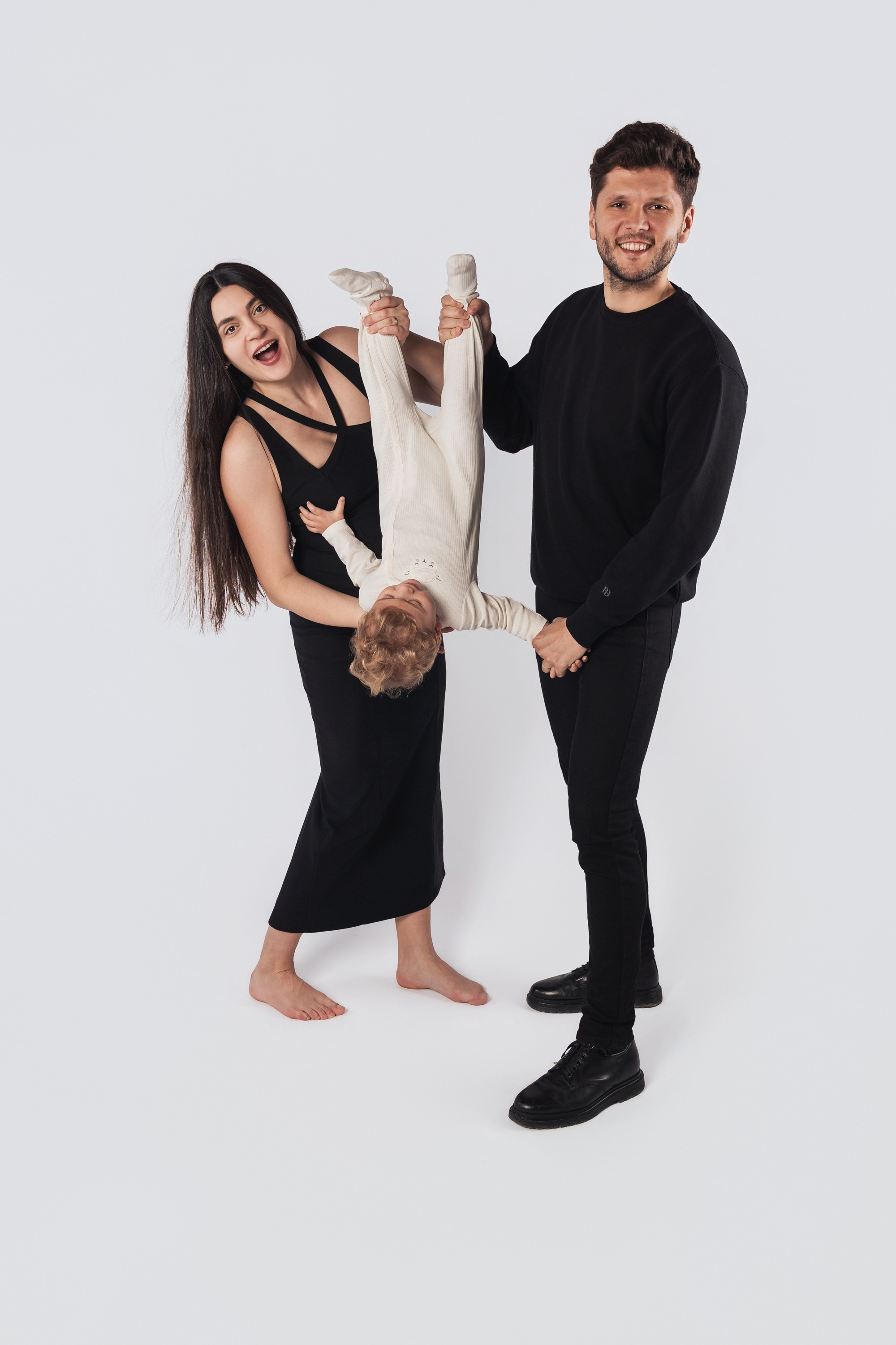 Maternitate | Fam Dragos. Dani Vaida | Fotograf evenimente, portret și familie – Baia Mare Maramures