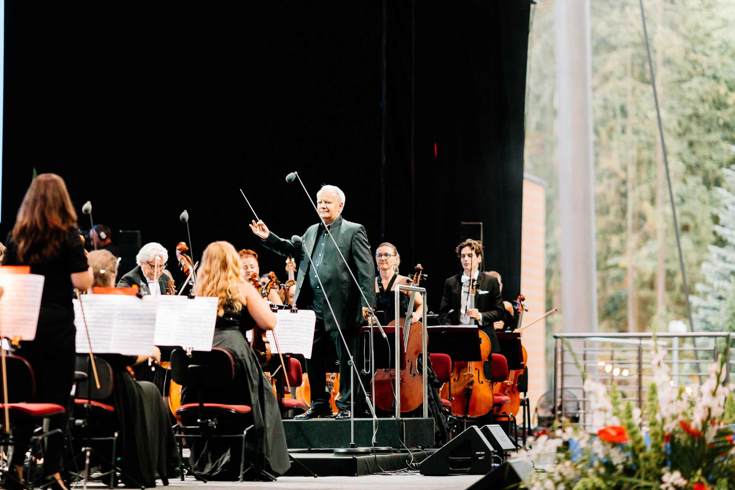 Opera Leśna Koncert. Fotograf Ślubny Warszawa - Sesje Biznesowe Rodzinne Eventy