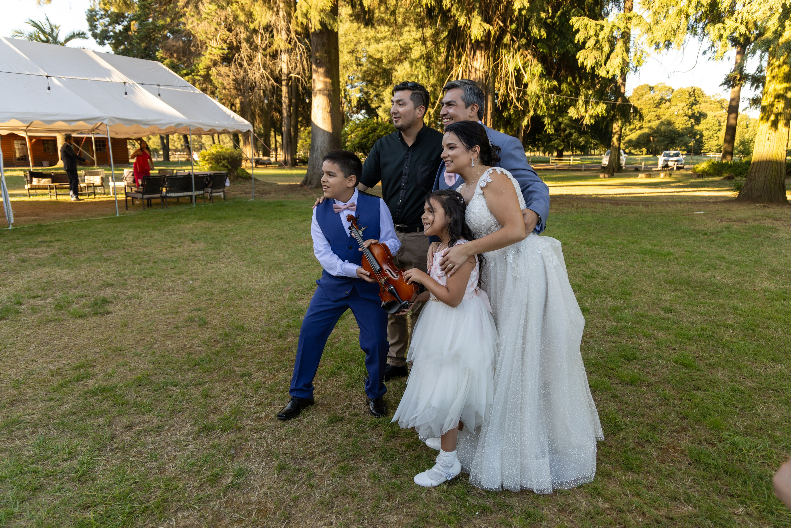 Katherin y Daniel. Dinka & Emilio - El arte de preservar lo que no se repite