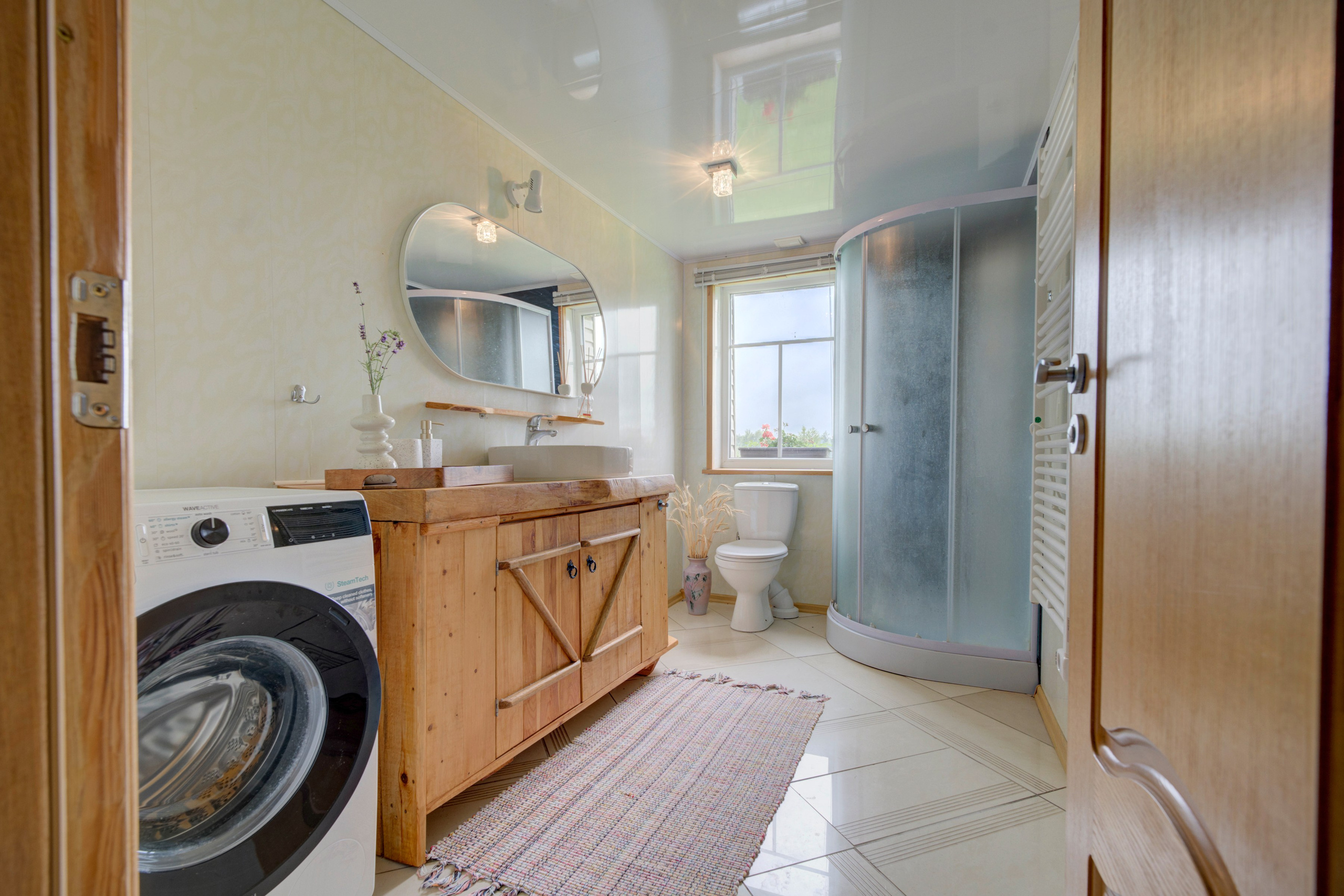 Varėnos raj. Elina Sapiega fotografė Vilniuje