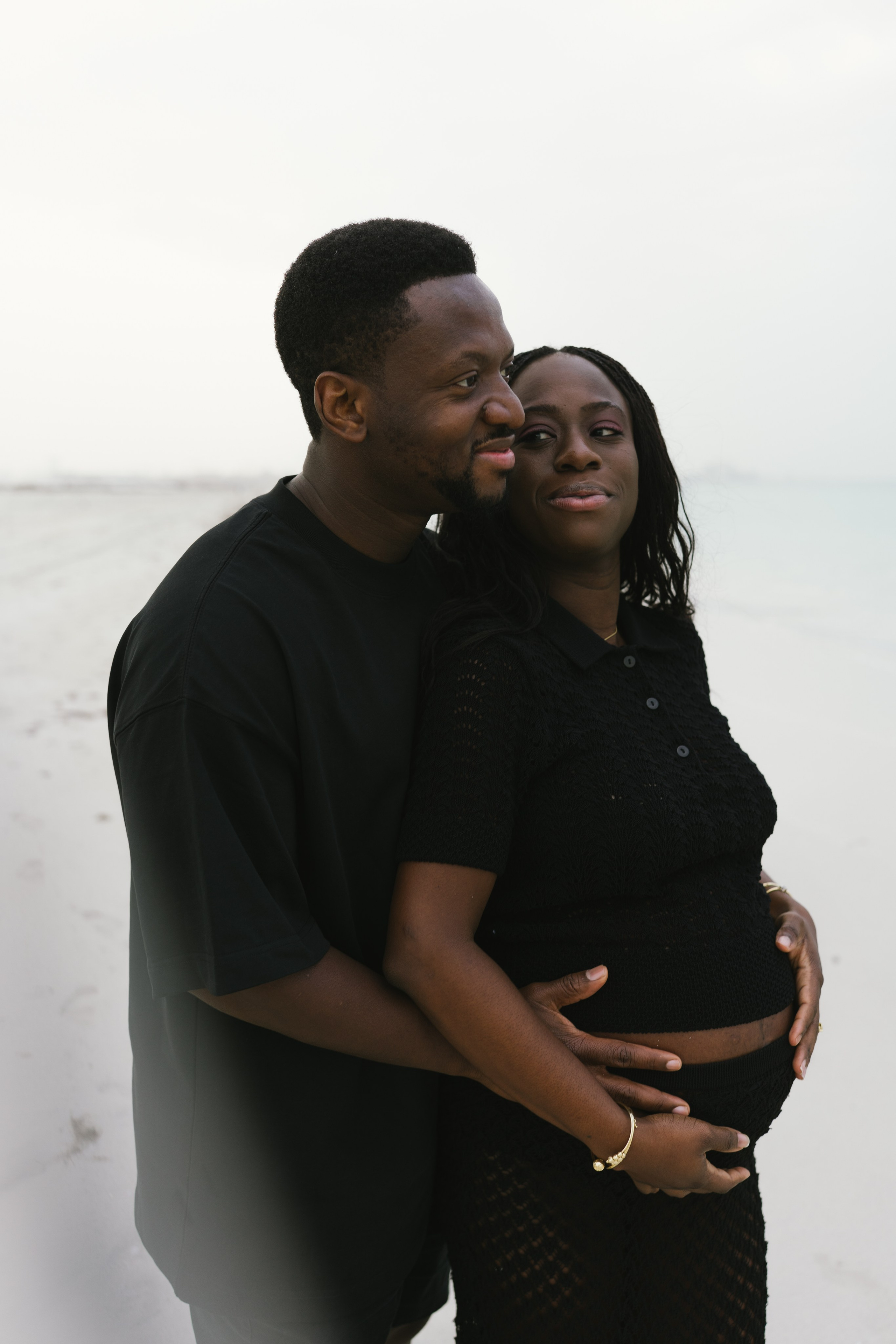 Efie and Key pregnancy. Professional Photographer Abu Dhabi, Dubai — Yulia Ismoilova | 2025