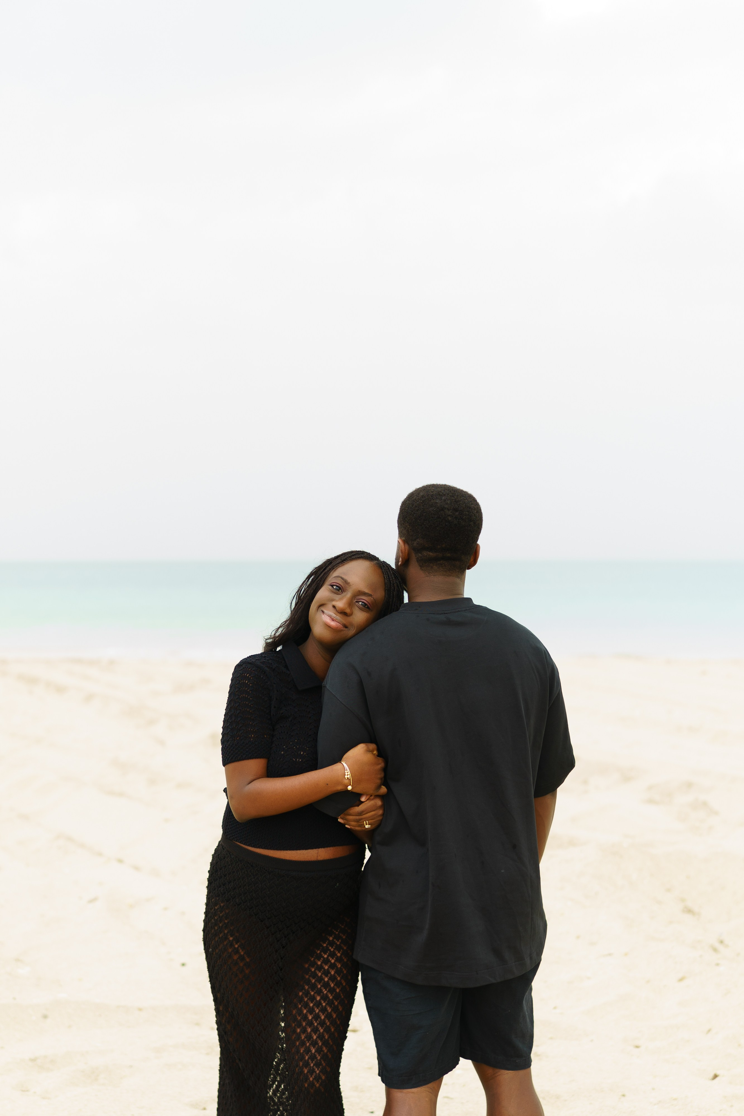 Efie and Key pregnancy. Professional Photographer Abu Dhabi, Dubai — Yulia Ismoilova | 2025