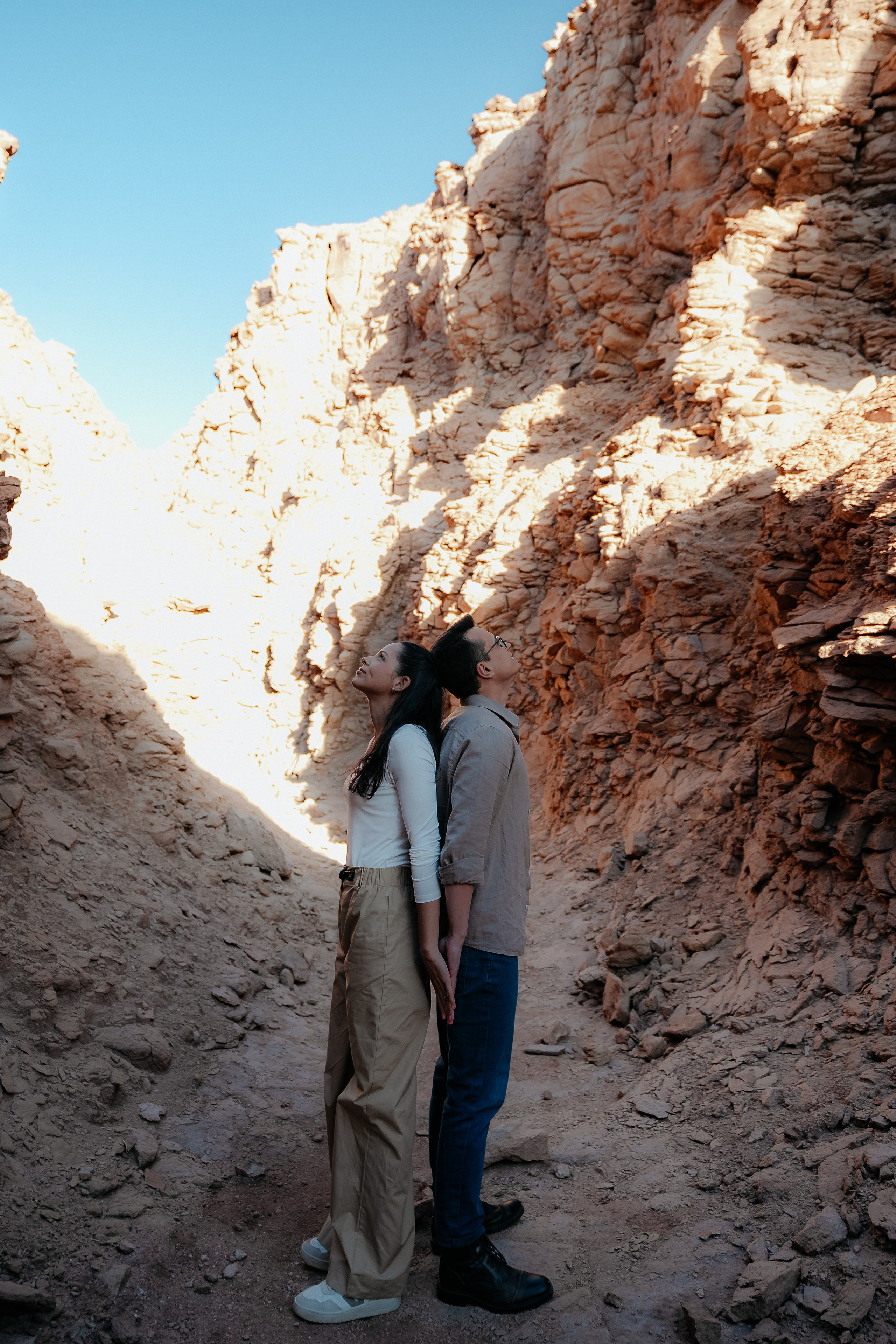 Sessão casual no Vale dos Cogumelos. Fotógrafo em San Pedro de Atacama
