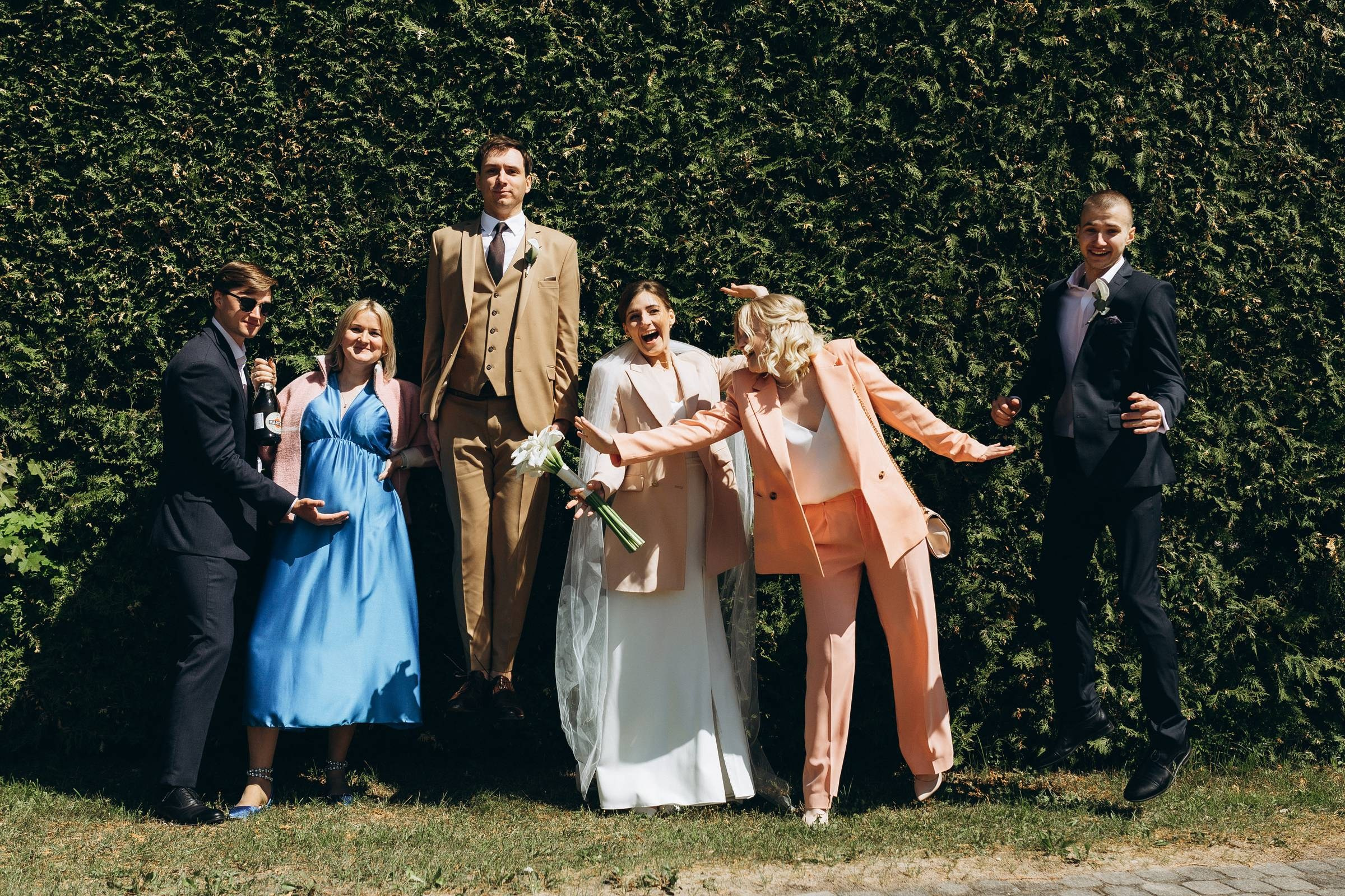 DZELTENAIS VAIRO PRIEKU