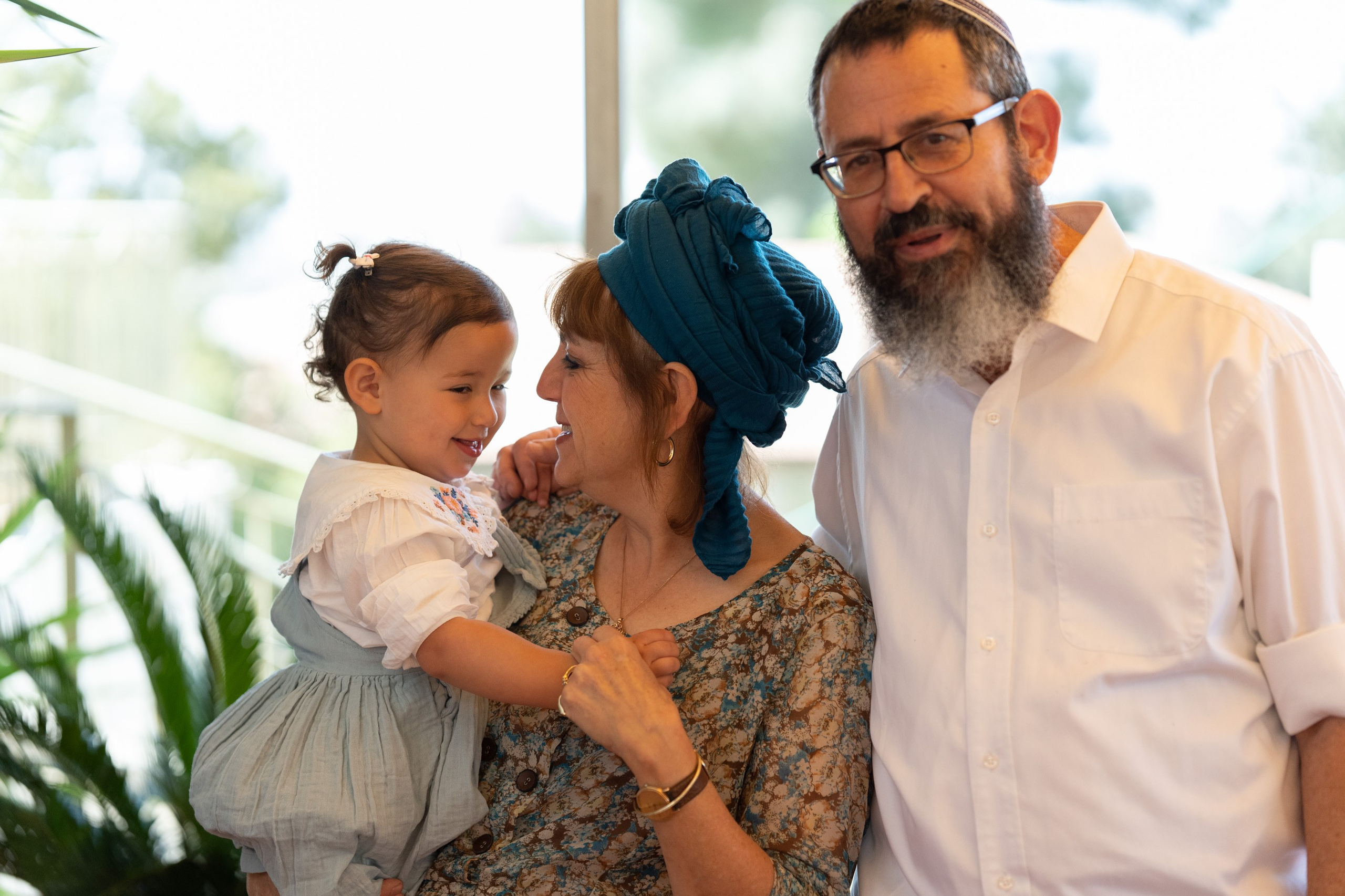 משפחת ברנד. יוסף מזרחי צילום חתונה, ברית וזוגיות. צלם מקצועי שאוהב להוציא אתכם הכי יפים ברגעים הכי מרגשים