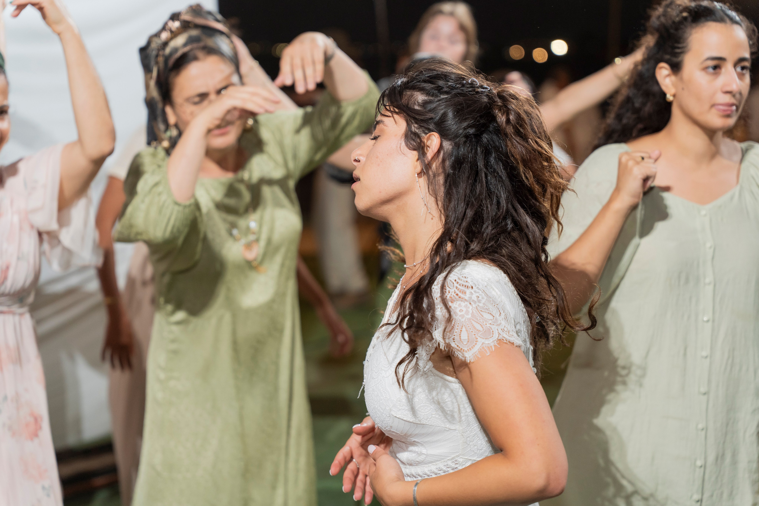 אביה ואחיה. יוסף מזרחי צילום חתונה, ברית וזוגיות. צלם מקצועי שאוהב להוציא אתכם הכי יפים ברגעים הכי מרגשים