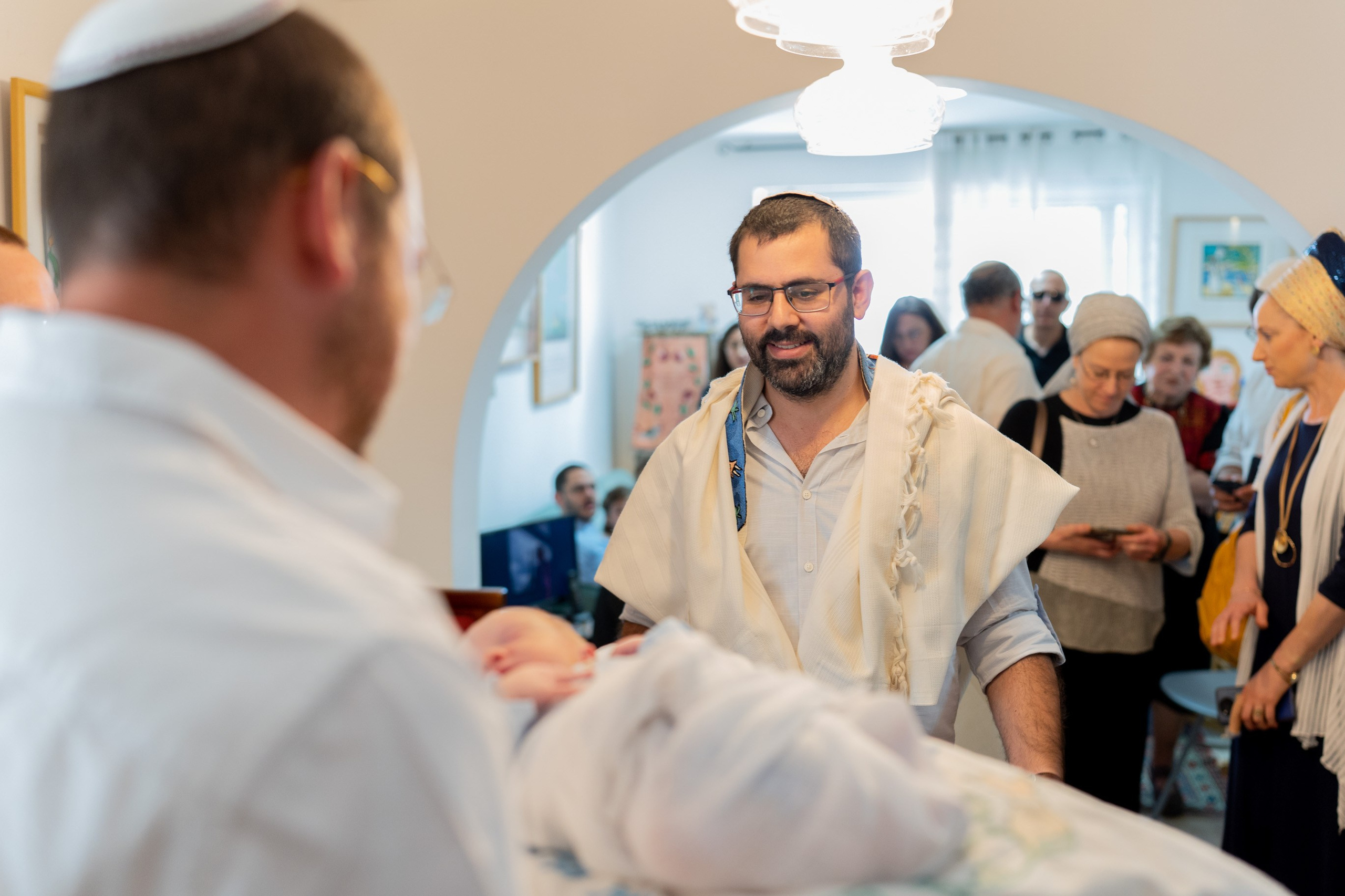 משפחת ברנד. יוסף מזרחי צילום חתונה, ברית וזוגיות. צלם מקצועי שאוהב להוציא אתכם הכי יפים ברגעים הכי מרגשים