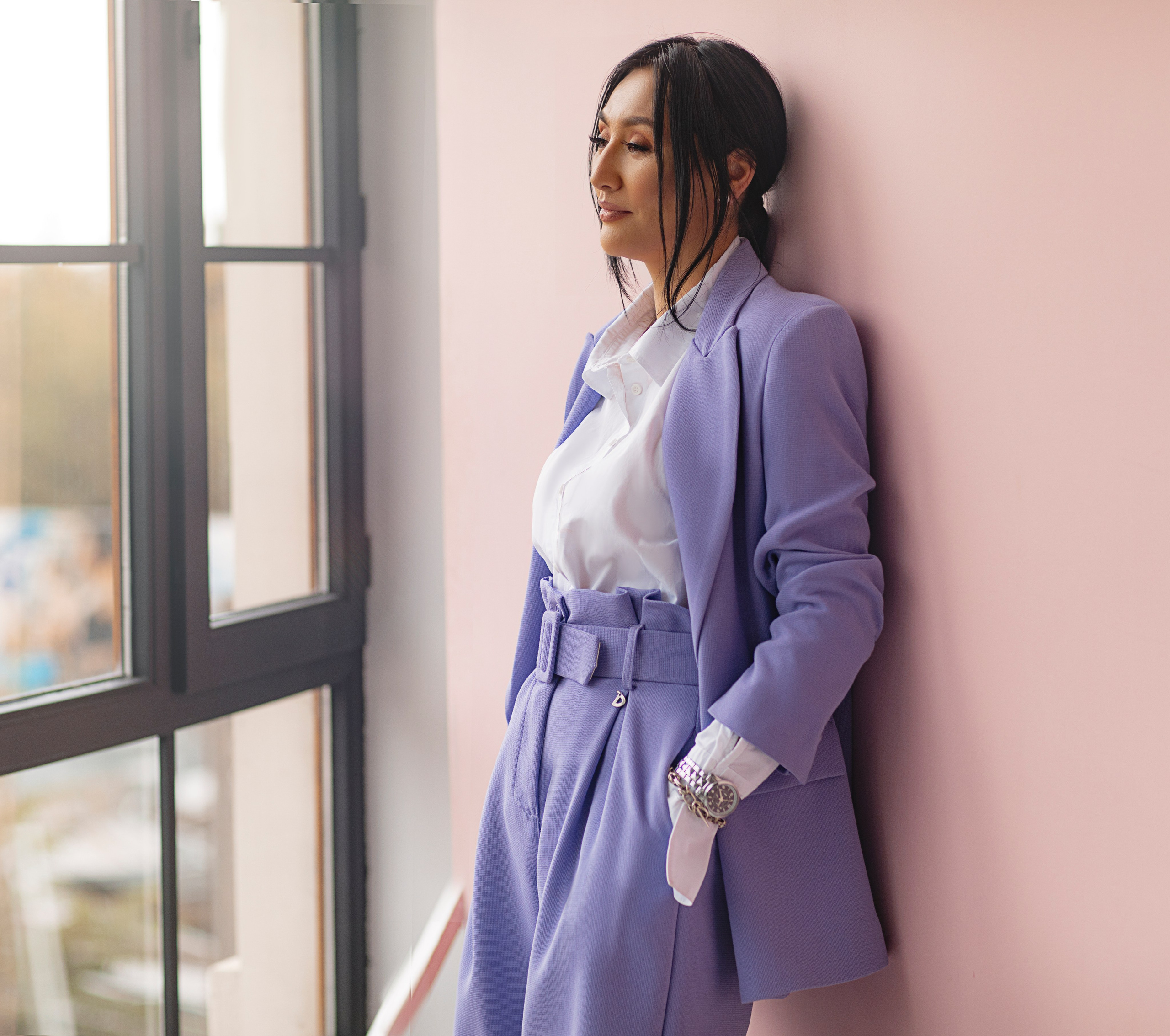 Мадина. Финансы. Валерия Вартанова. Фотограф