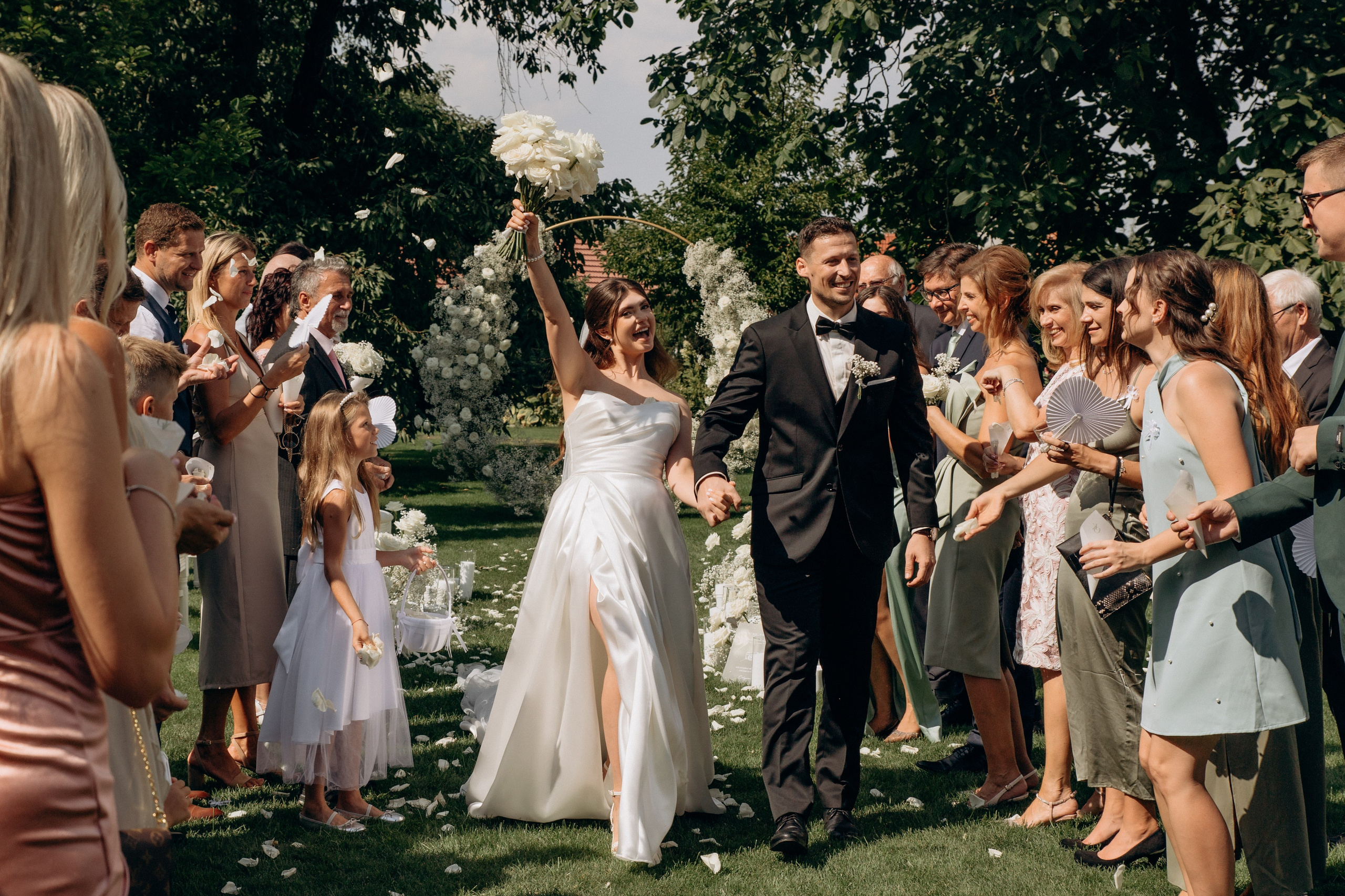 Wedding moments at Na Kmine