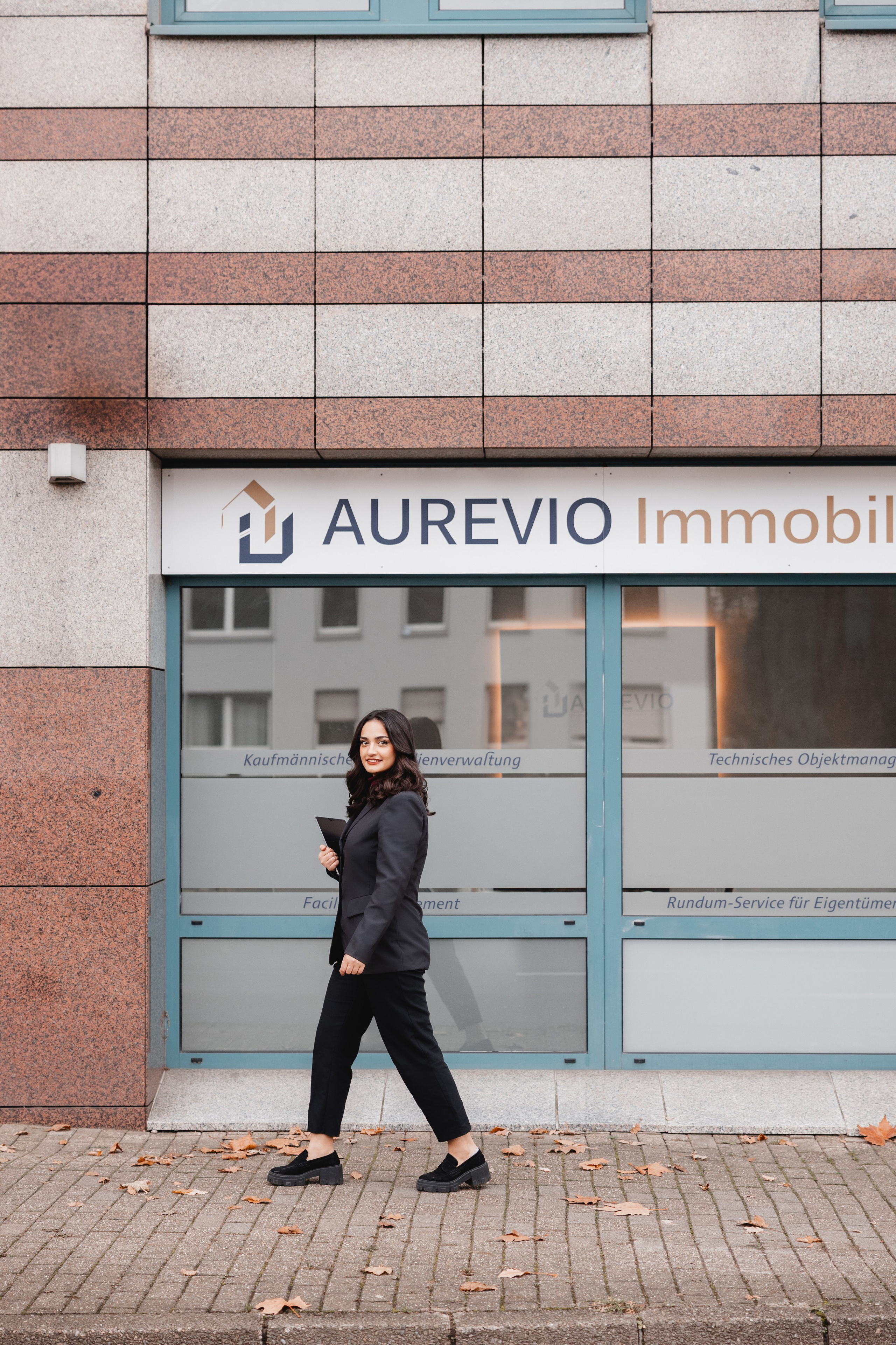 Personal Branding für Immobilienunternehmen. Hochzeitsfotografie |Hochzeitsfotograf Bochum | Hochzeitsfotograf Dortmund | Hochzeitsfotograf Essen | Hochzeitsfotograf Ruhrgebiet