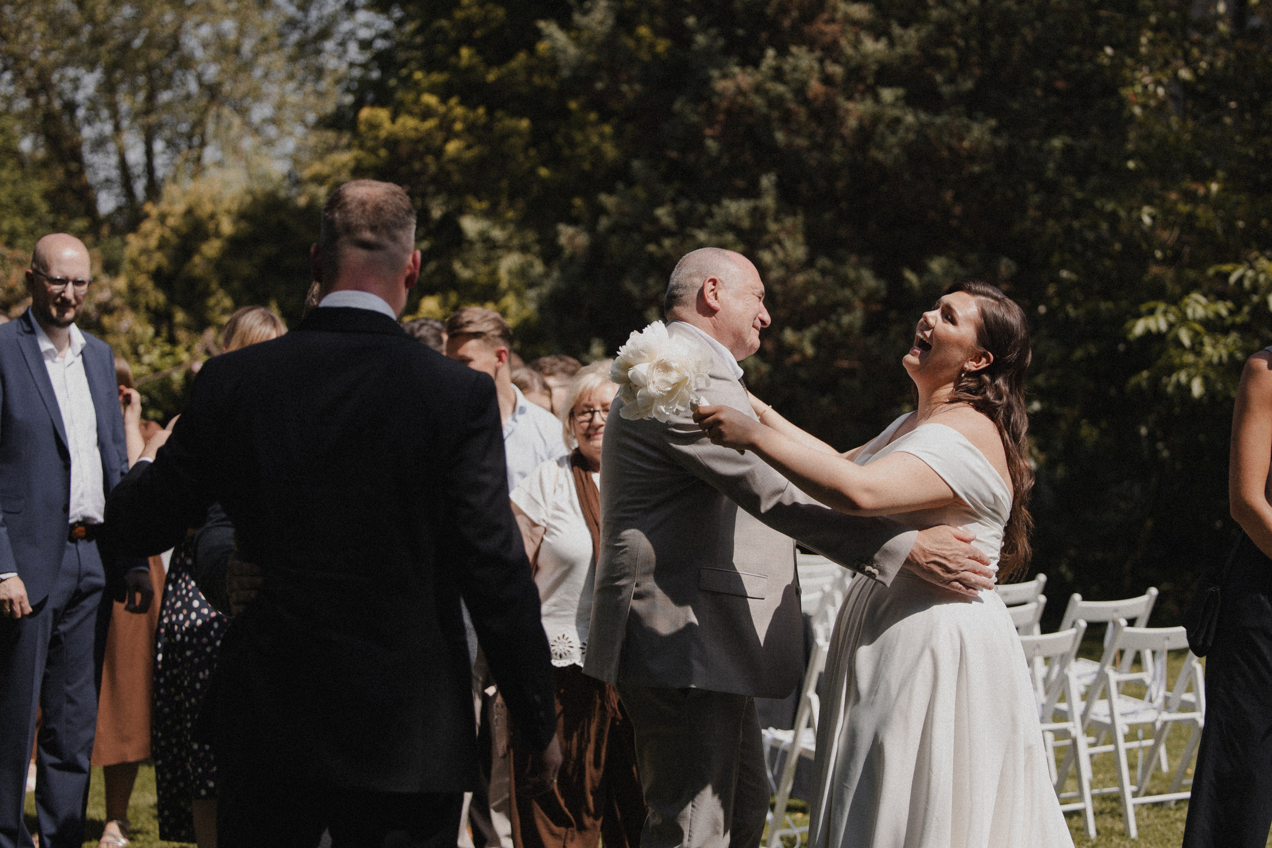 Jessica & Felix I Gesellschaft Harmonie Bochum. Hochzeitsfotografin Bochum | Halyna Reiche Fotografie NRW