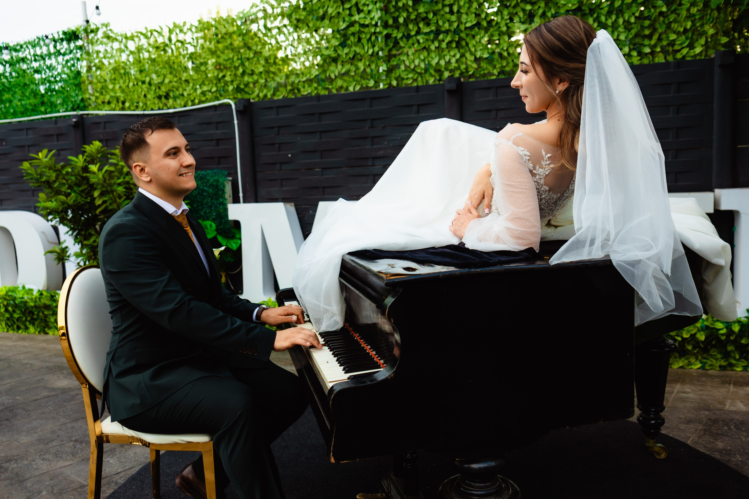 Andreea & Alin. Fotograf de nunta — Ionut Belea din Calarasi, dar si evenimente corporate din Romania