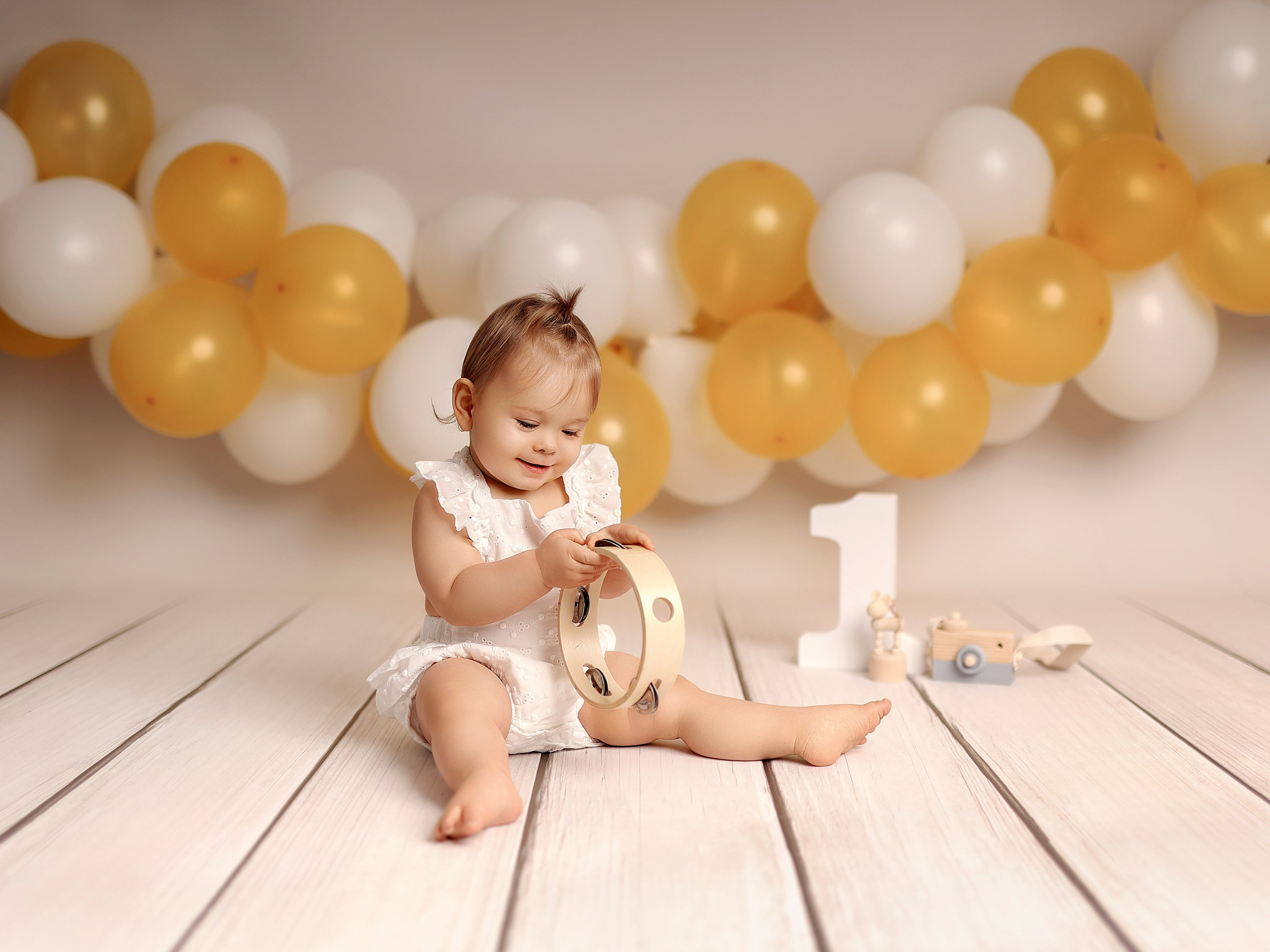 Cake Smash (Price). Familien- Fotografin in Marienhafe, Aurich, Emden, Norden, Leer