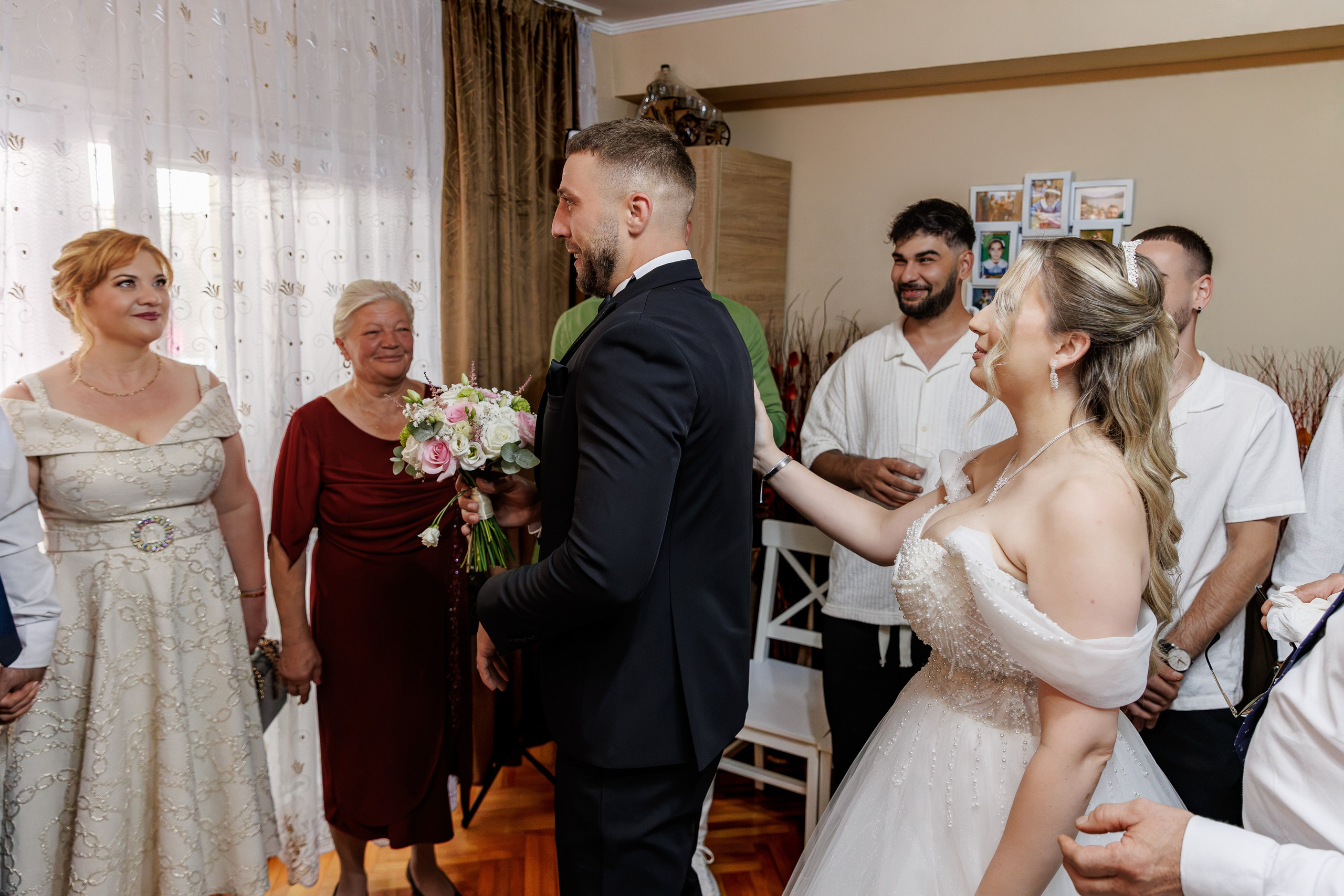 Andreea & Răzvan - Nuntă Otopeni. Fotograf Profesionist Pitesti-Bucuresti| Mircea Seinea