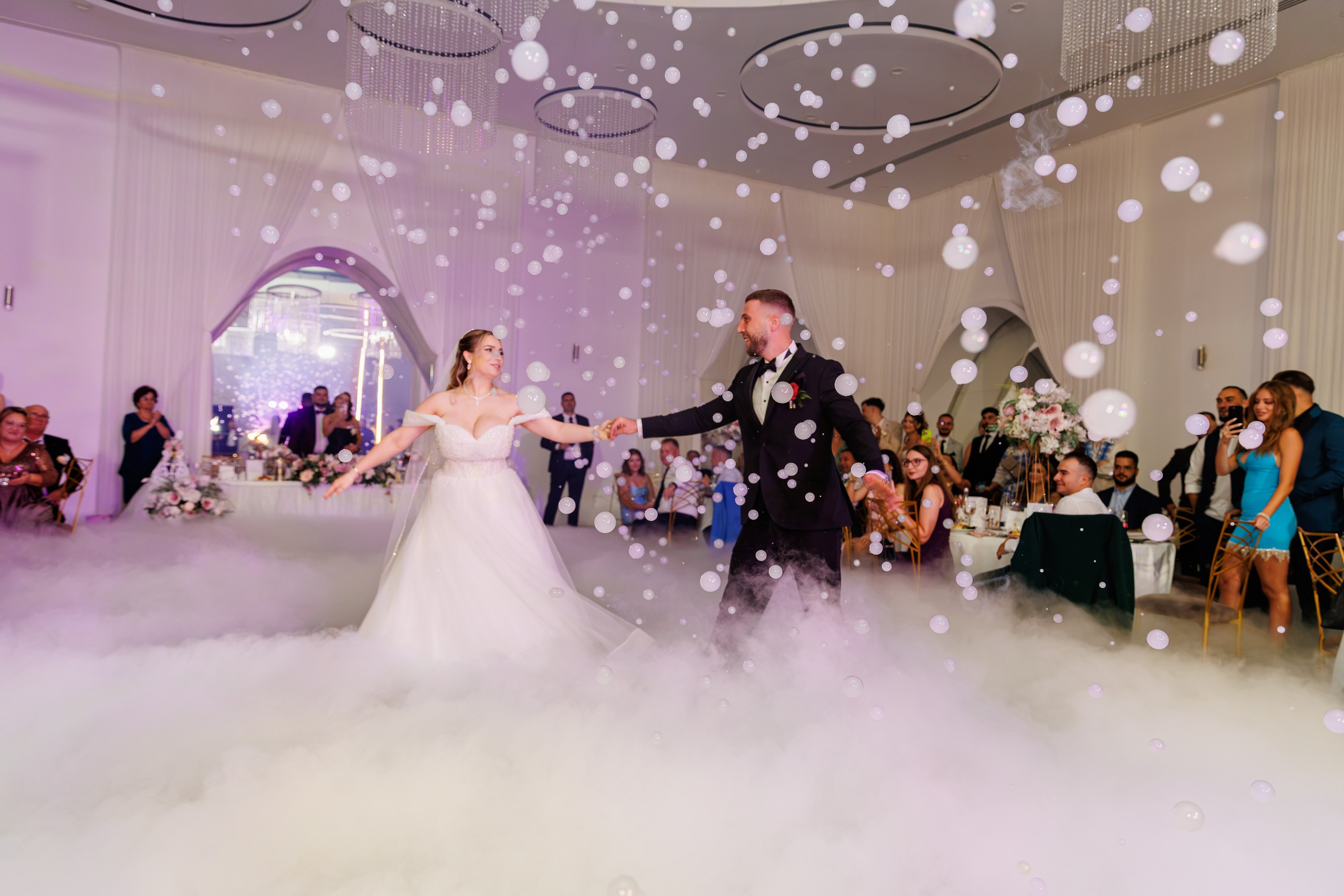 Andreea & Răzvan - Nuntă Otopeni. Fotograf Profesionist Pitesti-Bucuresti| Mircea Seinea