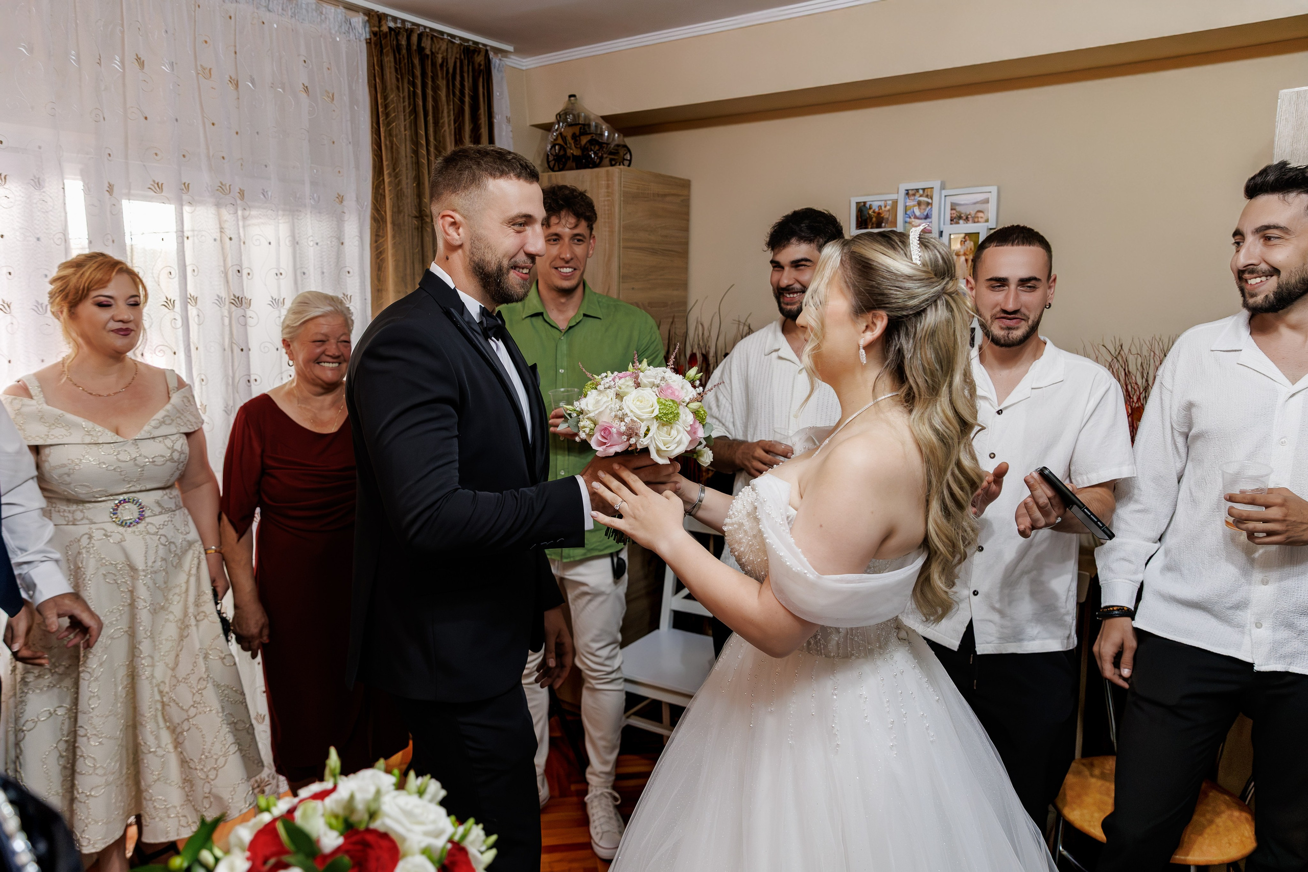 Andreea & Răzvan - Nuntă Otopeni. Fotograf Profesionist Pitesti-Bucuresti| Mircea Seinea