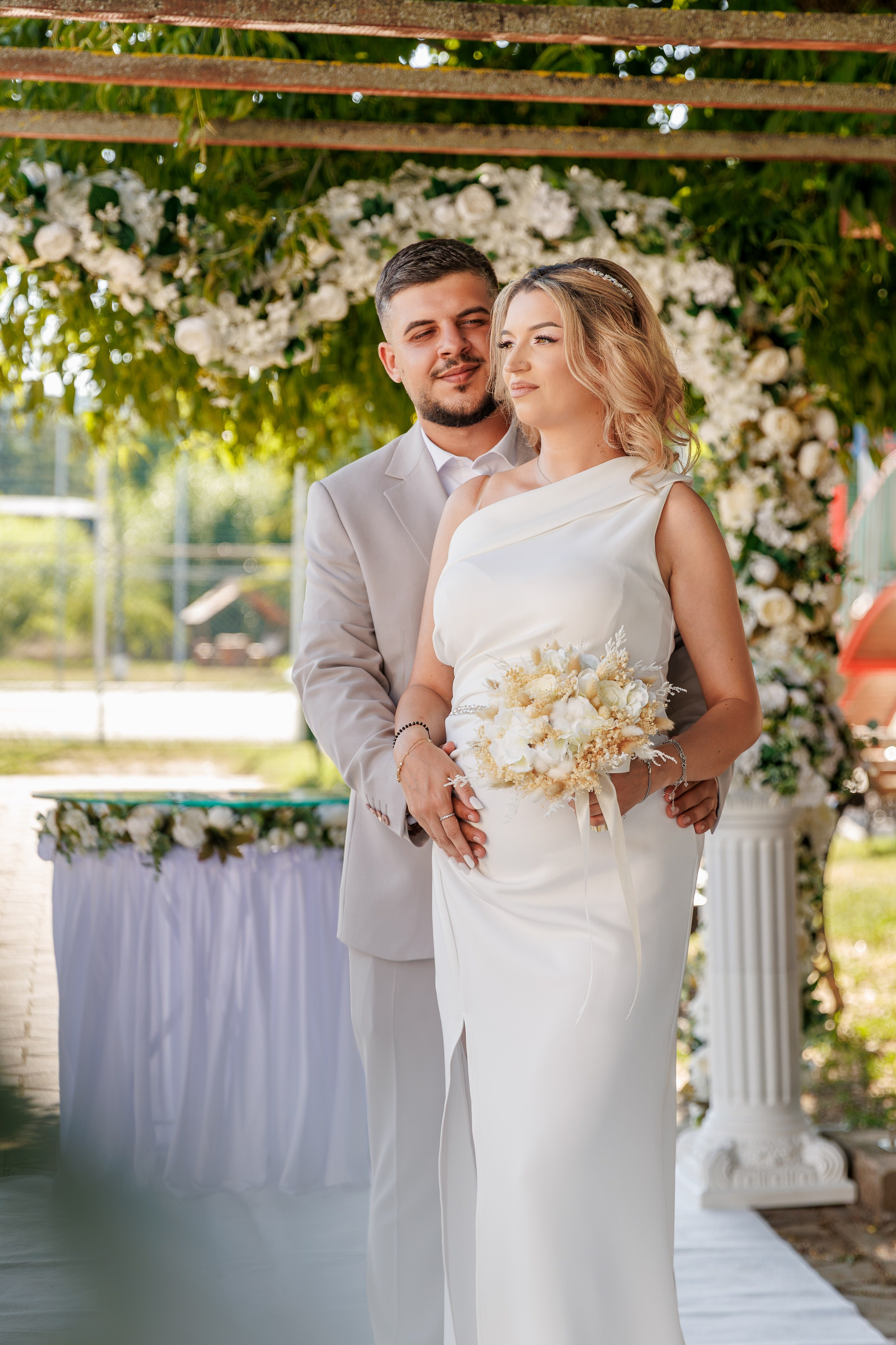 Luiza & Sebi - Civil Wedding - Argeș. Fotograf Profesionist Pitesti-Bucuresti| Mircea Seinea