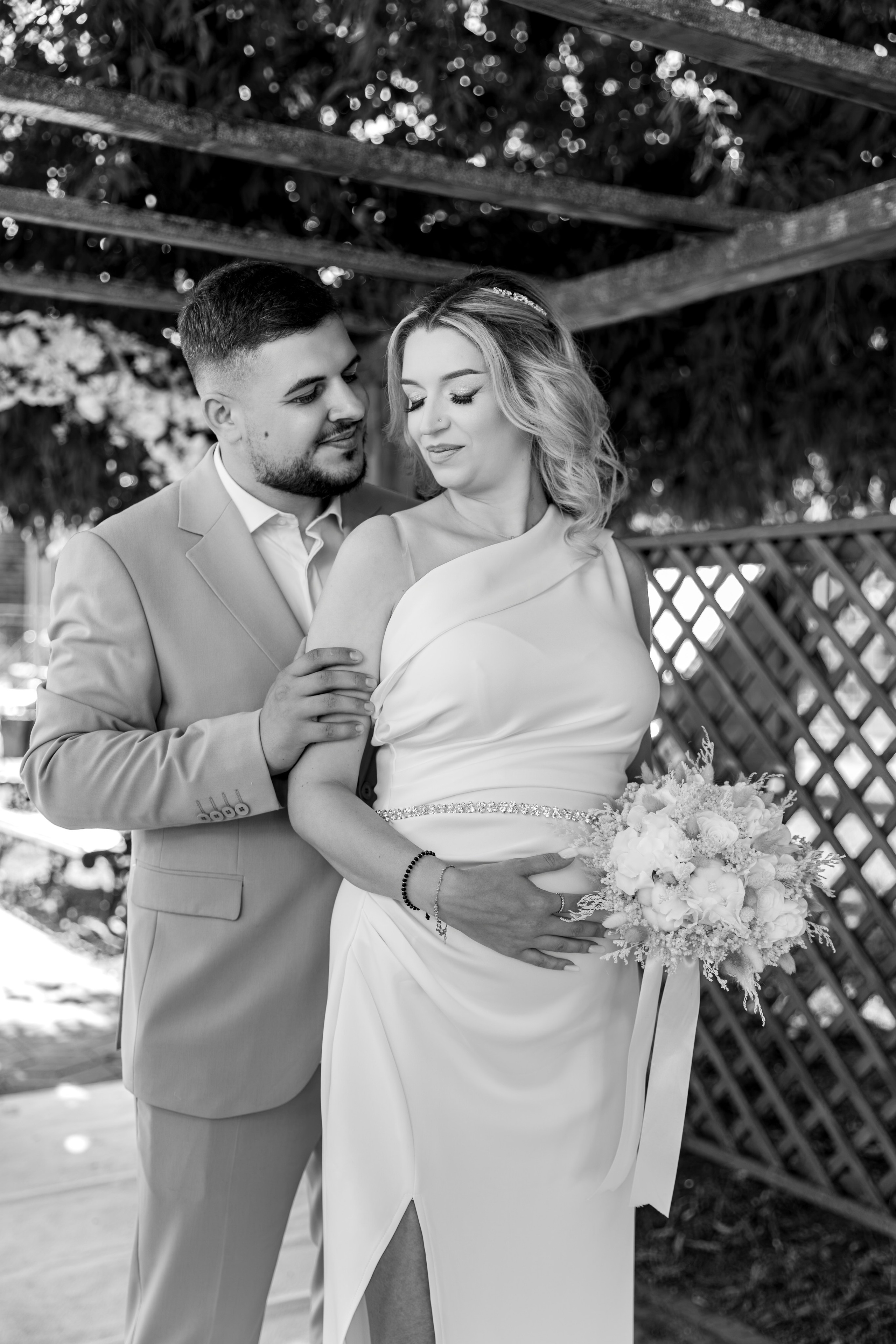 Luiza & Sebi - Civil Wedding - Argeș. Fotograf Profesionist Pitesti-Bucuresti| Mircea Seinea