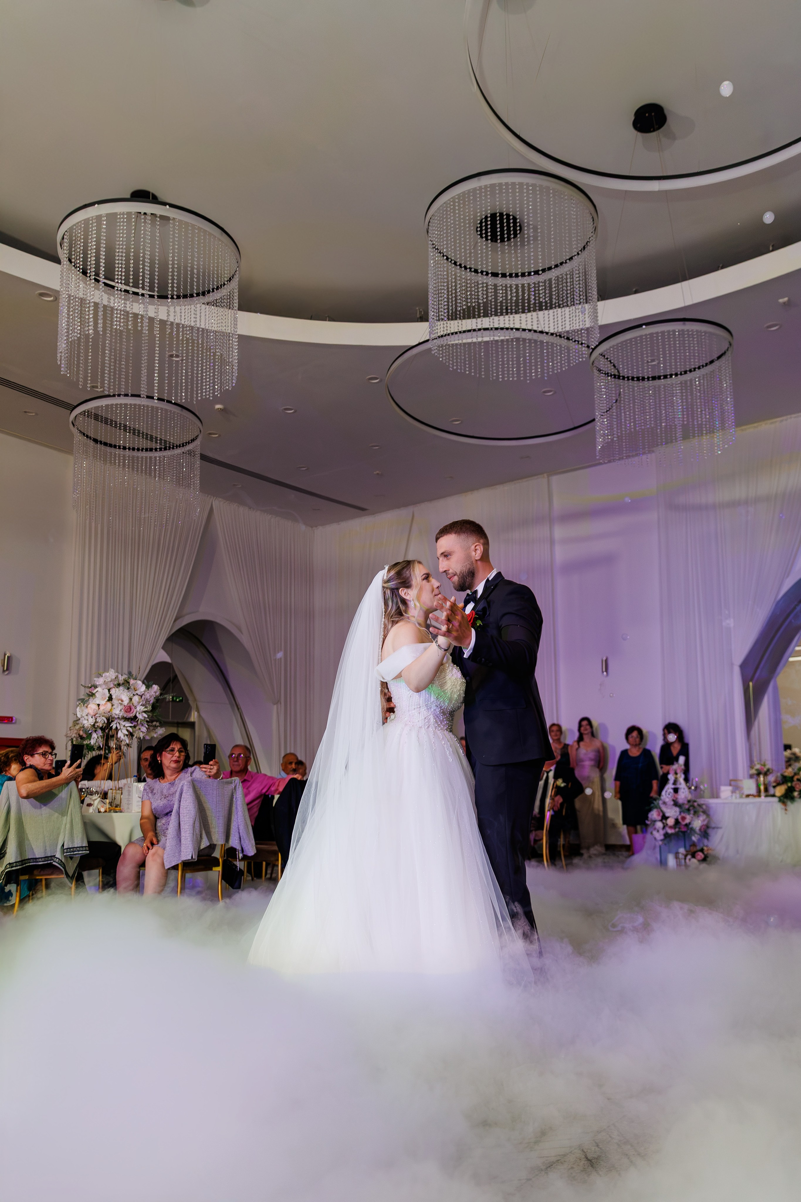 Andreea & Răzvan - Nuntă Otopeni. Fotograf Profesionist Pitesti-Bucuresti| Mircea Seinea