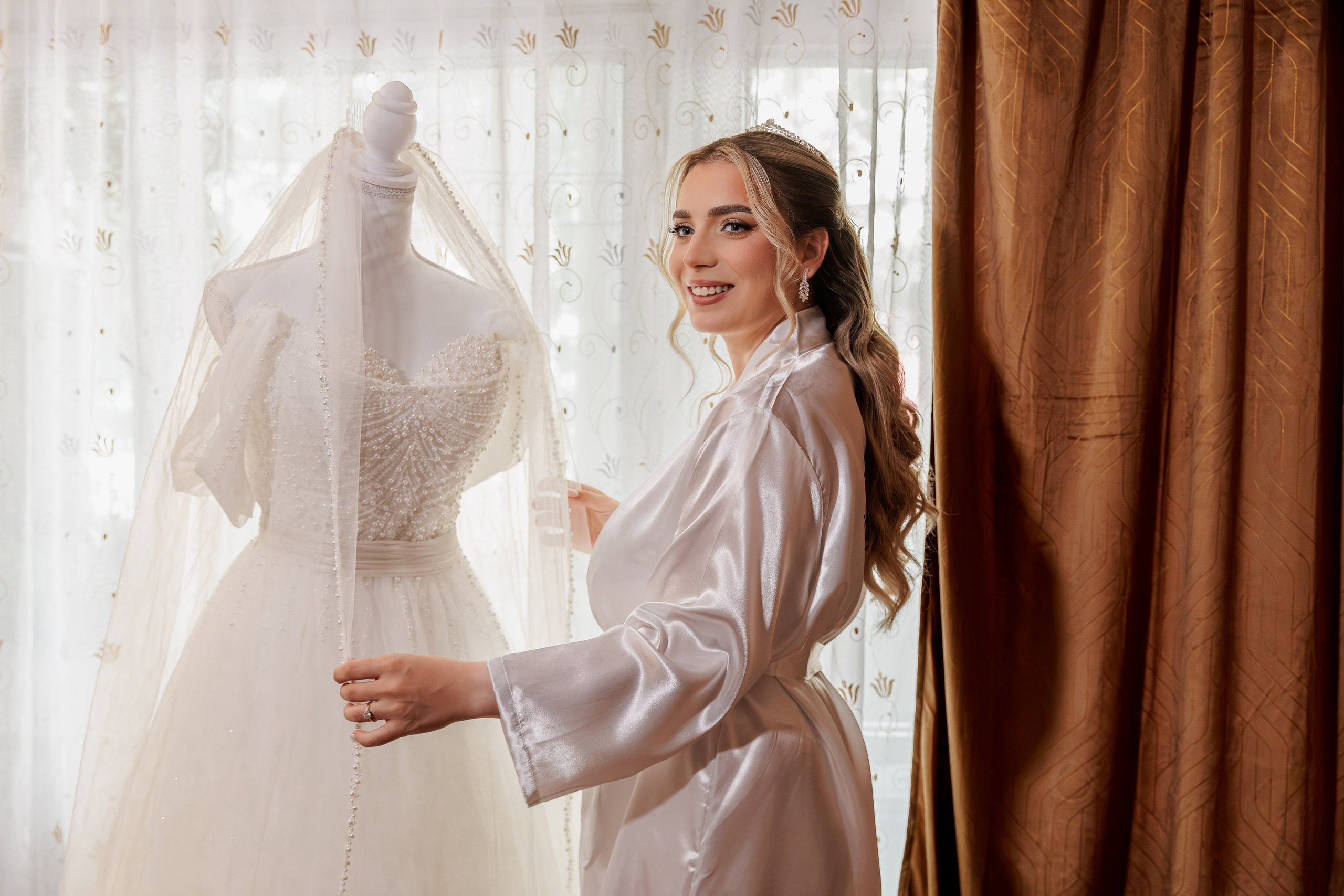 Andreea & Răzvan - Nuntă Otopeni. Fotograf Profesionist Pitesti-Bucuresti| Mircea Seinea