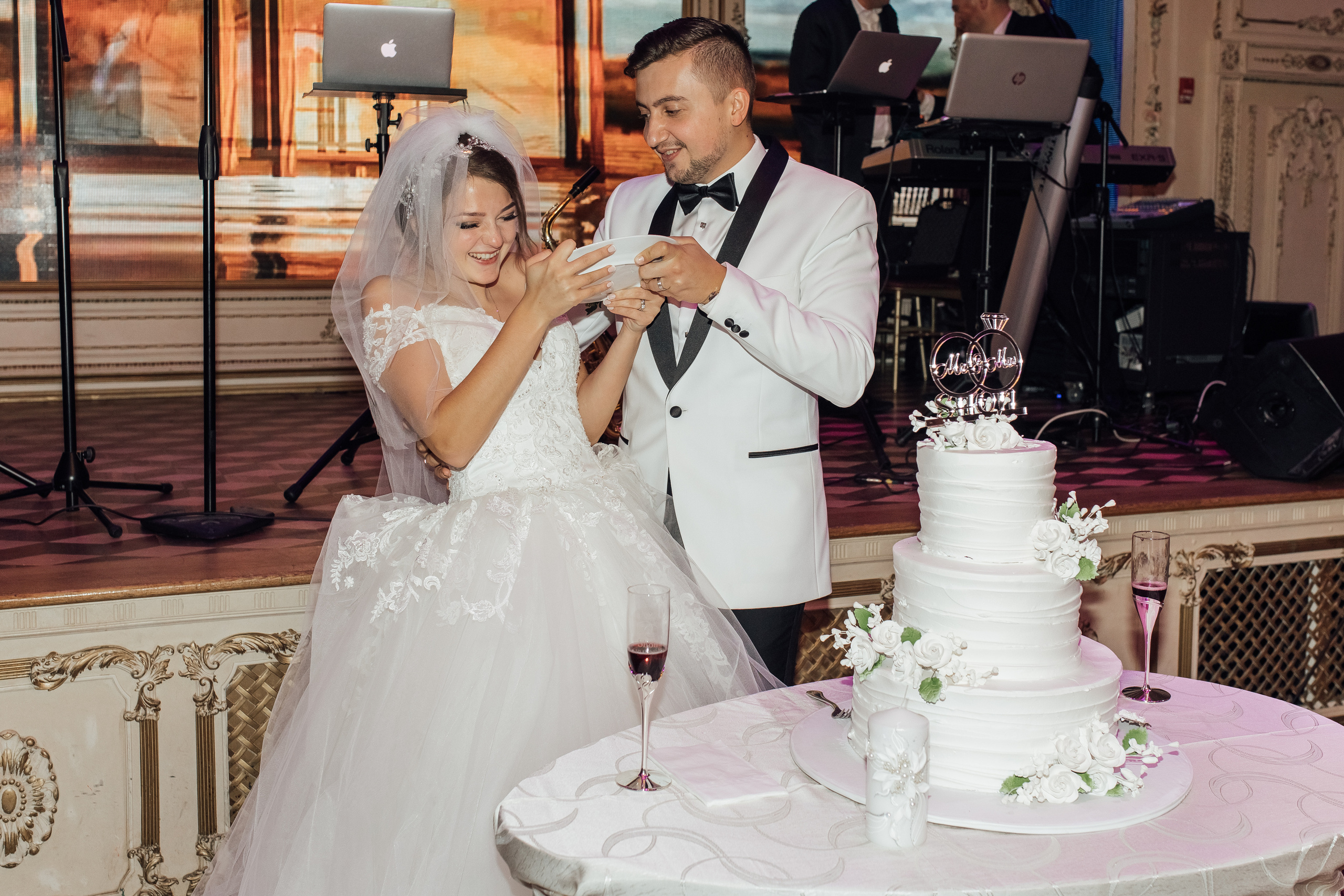 NAZAR & JULIA. Pittsburgh wedding and family photographer