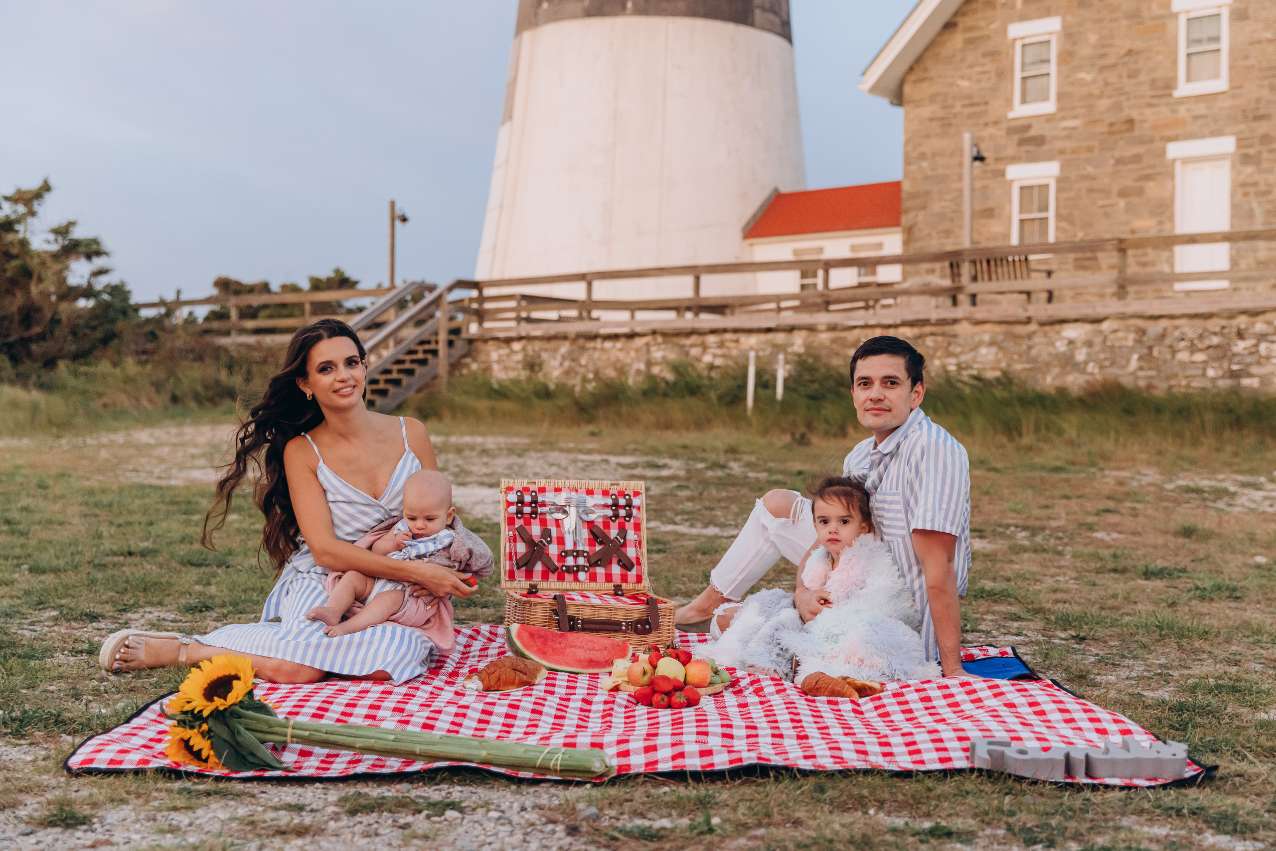 MARINA & RAMIL FAMILY. Pittsburgh wedding and family photographer