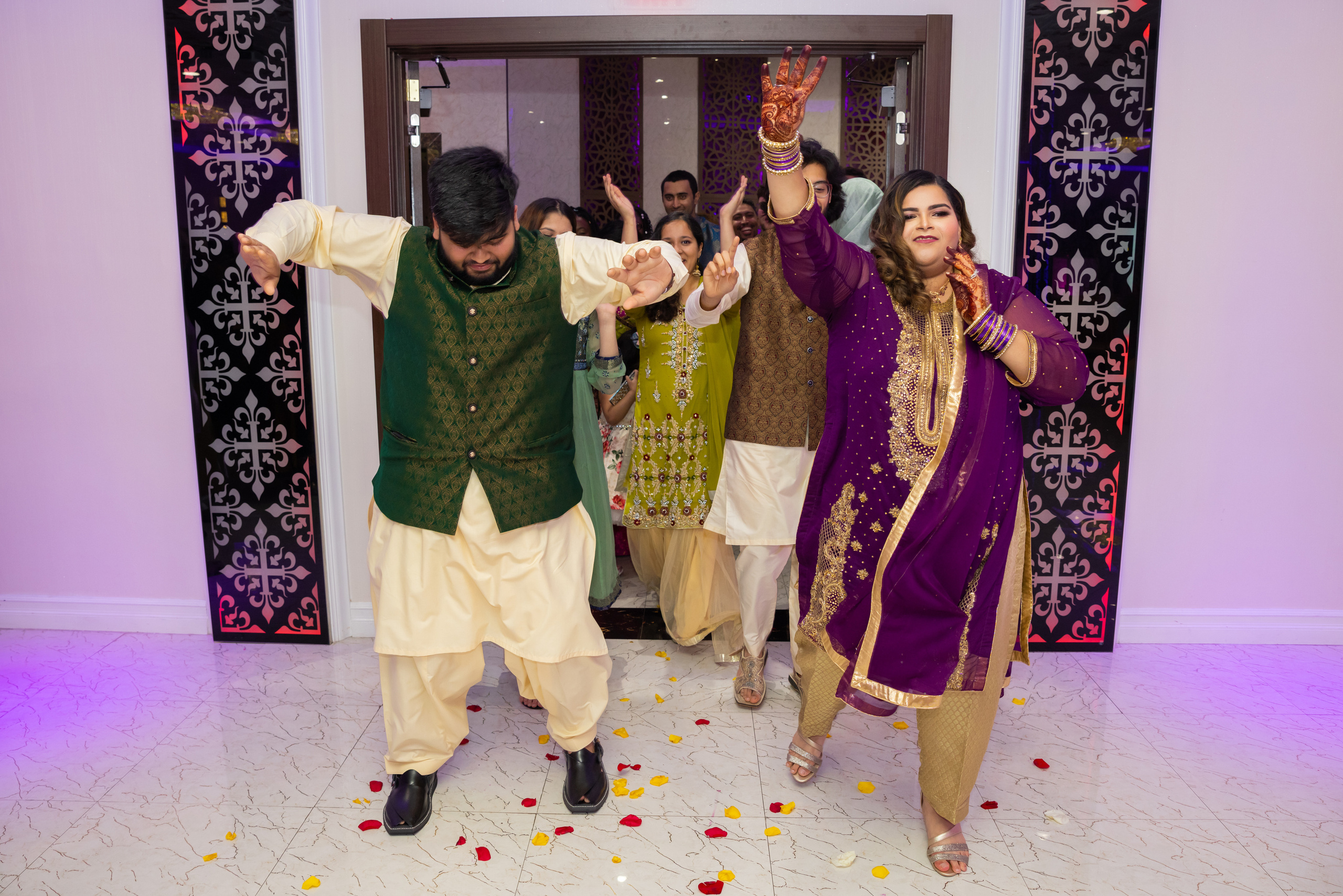 AREEBA & SAYAB MEHNDI. Pittsburgh wedding and family photographer