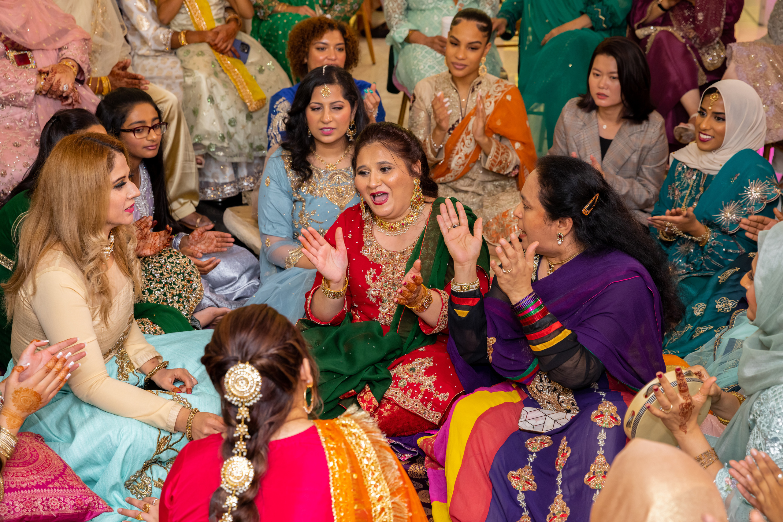 AREEBA & SAYAB MEHNDI. Pittsburgh wedding and family photographer