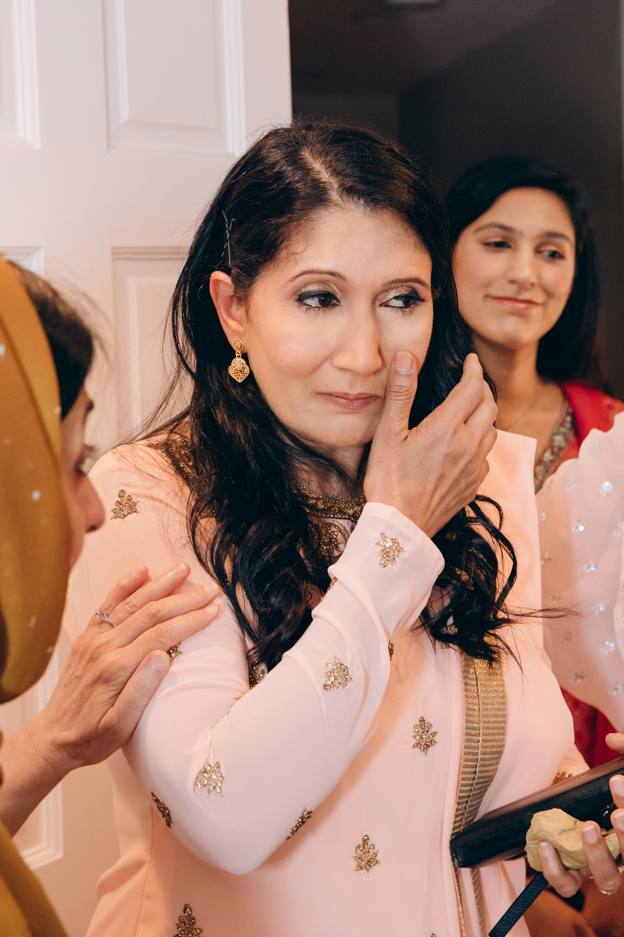 FAIZA & MOHEET NIKKAH. Pittsburgh wedding and family photographer