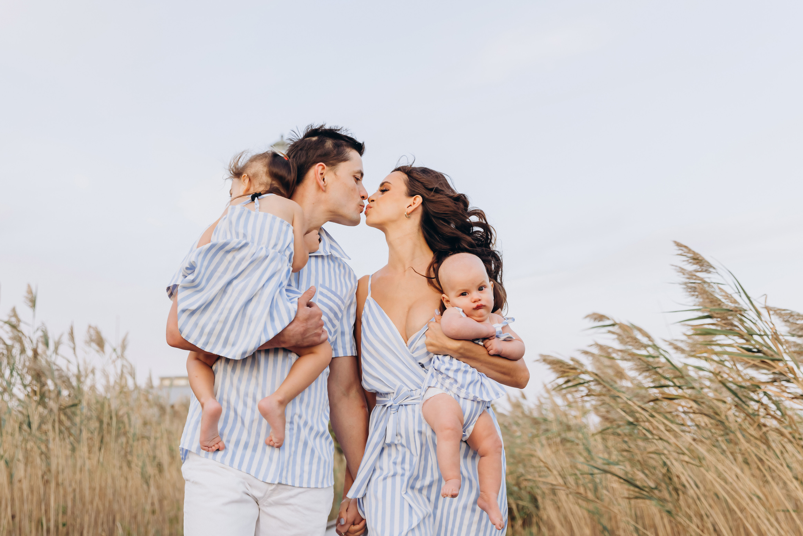 MARINA & RAMIL FAMILY. Pittsburgh wedding and family photographer