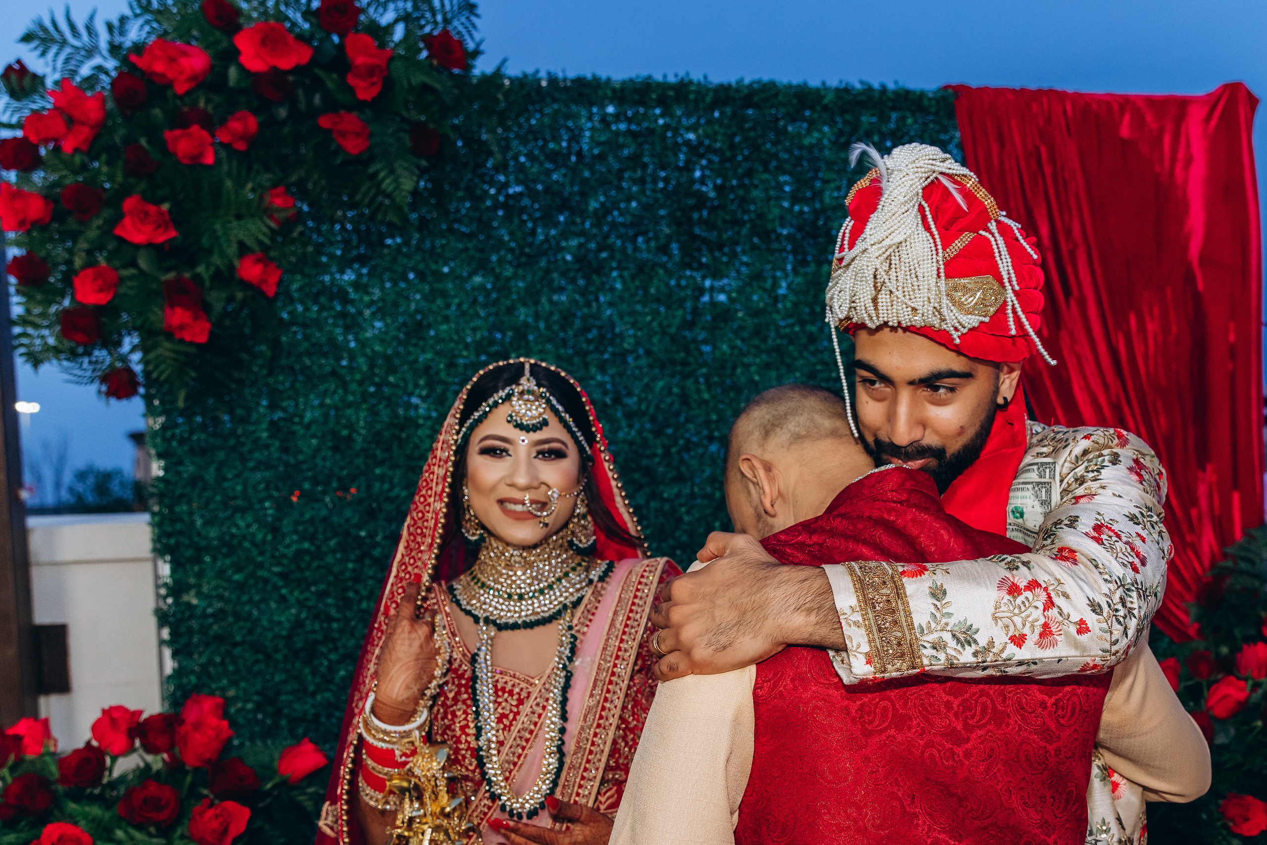 NIKITA & ROHAN HINDU. Pittsburgh wedding and family photographer