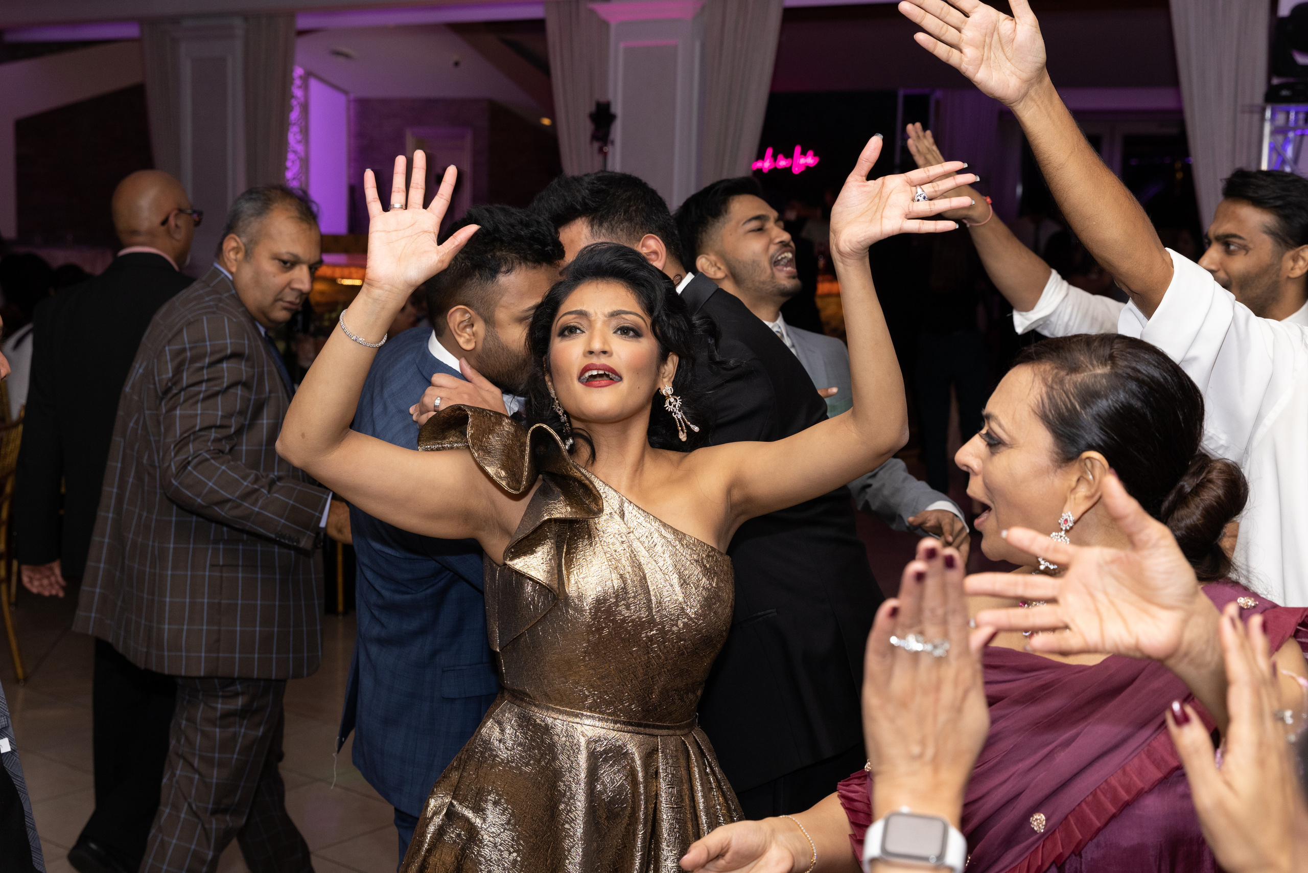 YASHVI & JENIL RECEPTION. Pittsburgh wedding and family photographer