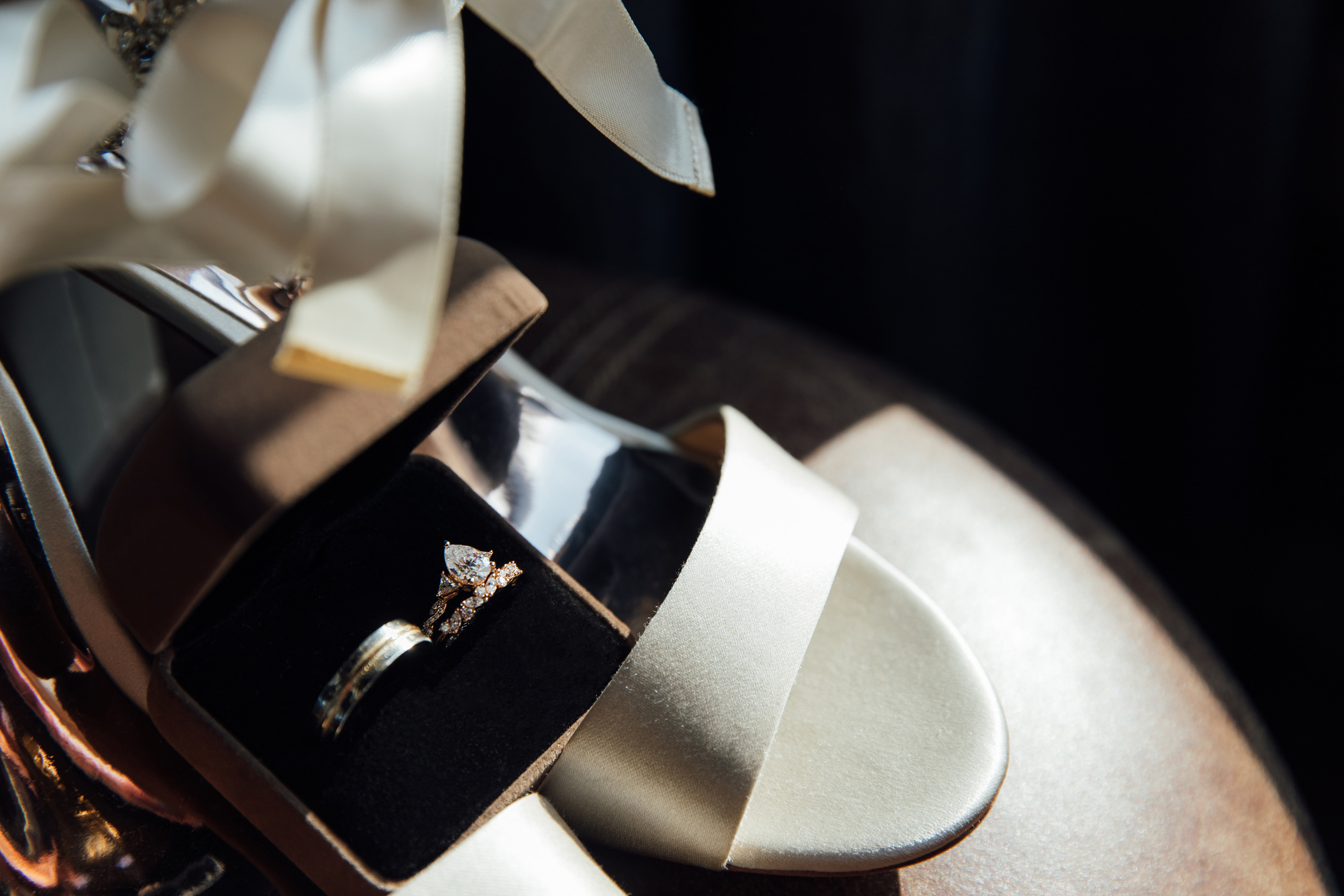 JASMINE & GELO. Pittsburgh wedding and family photographer