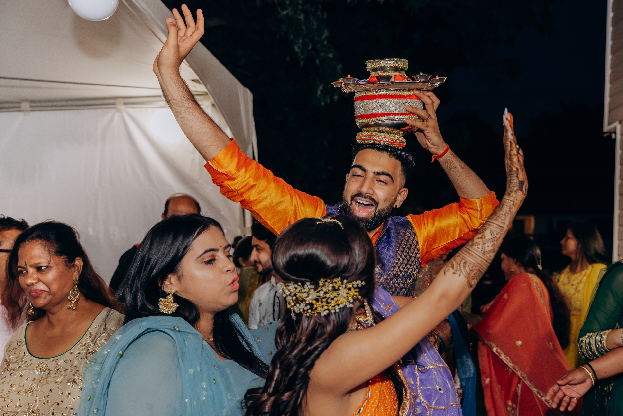 NIKITA & ROHAN MEHNDI. Pittsburgh wedding and family photographer