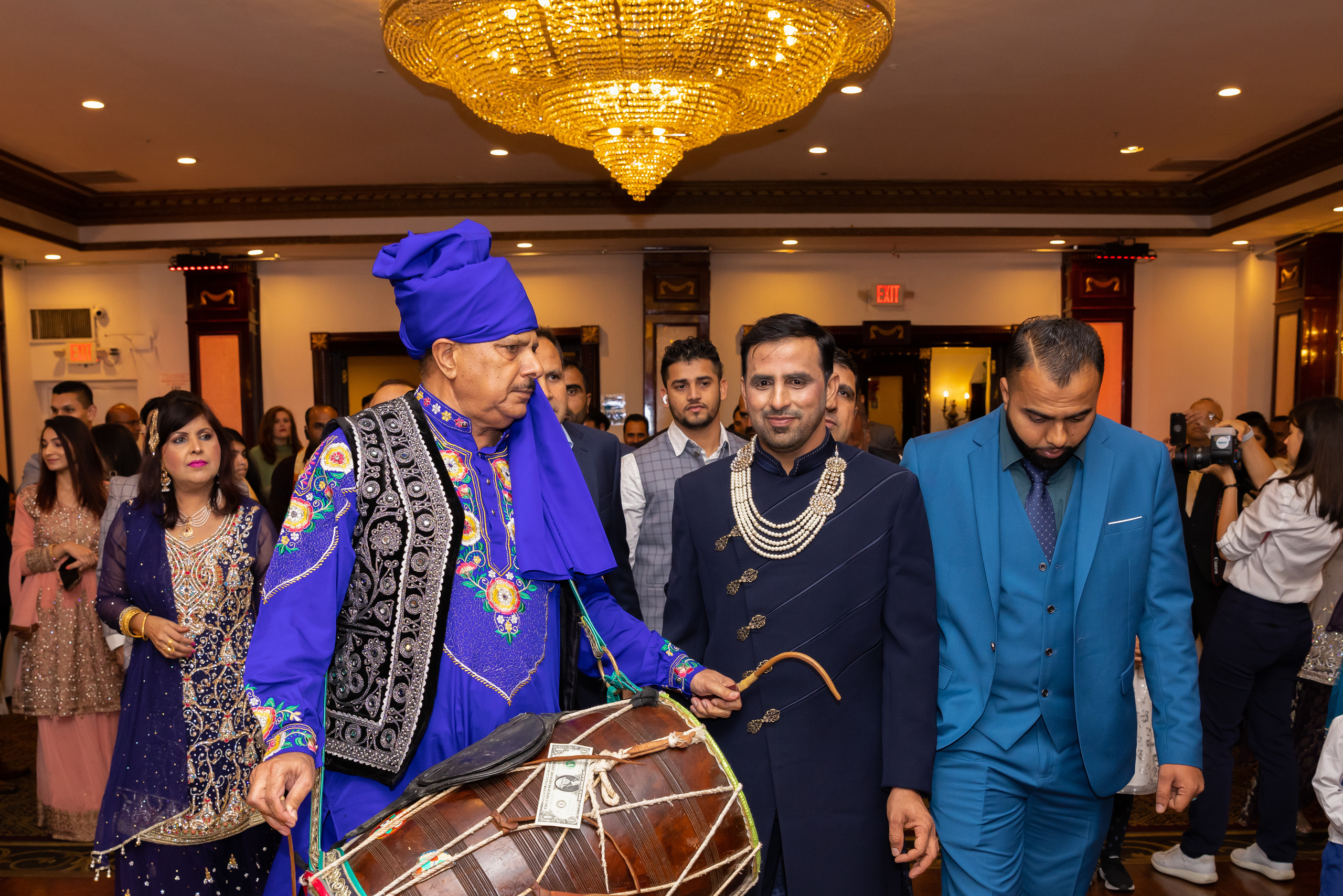 KOMAL NIKKAH. Pittsburgh wedding and family photographer